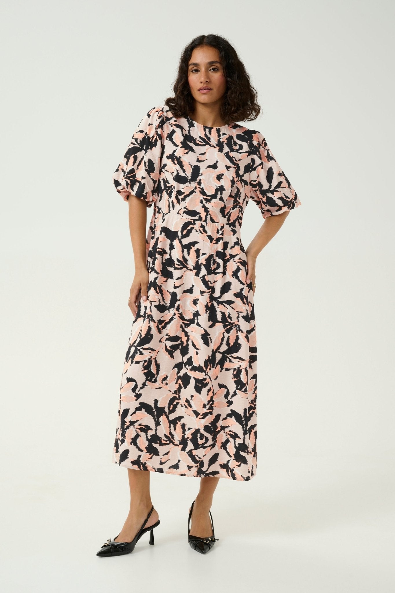 Kaffe Paco Dress Beige/Black/Peach Blurry Leaf