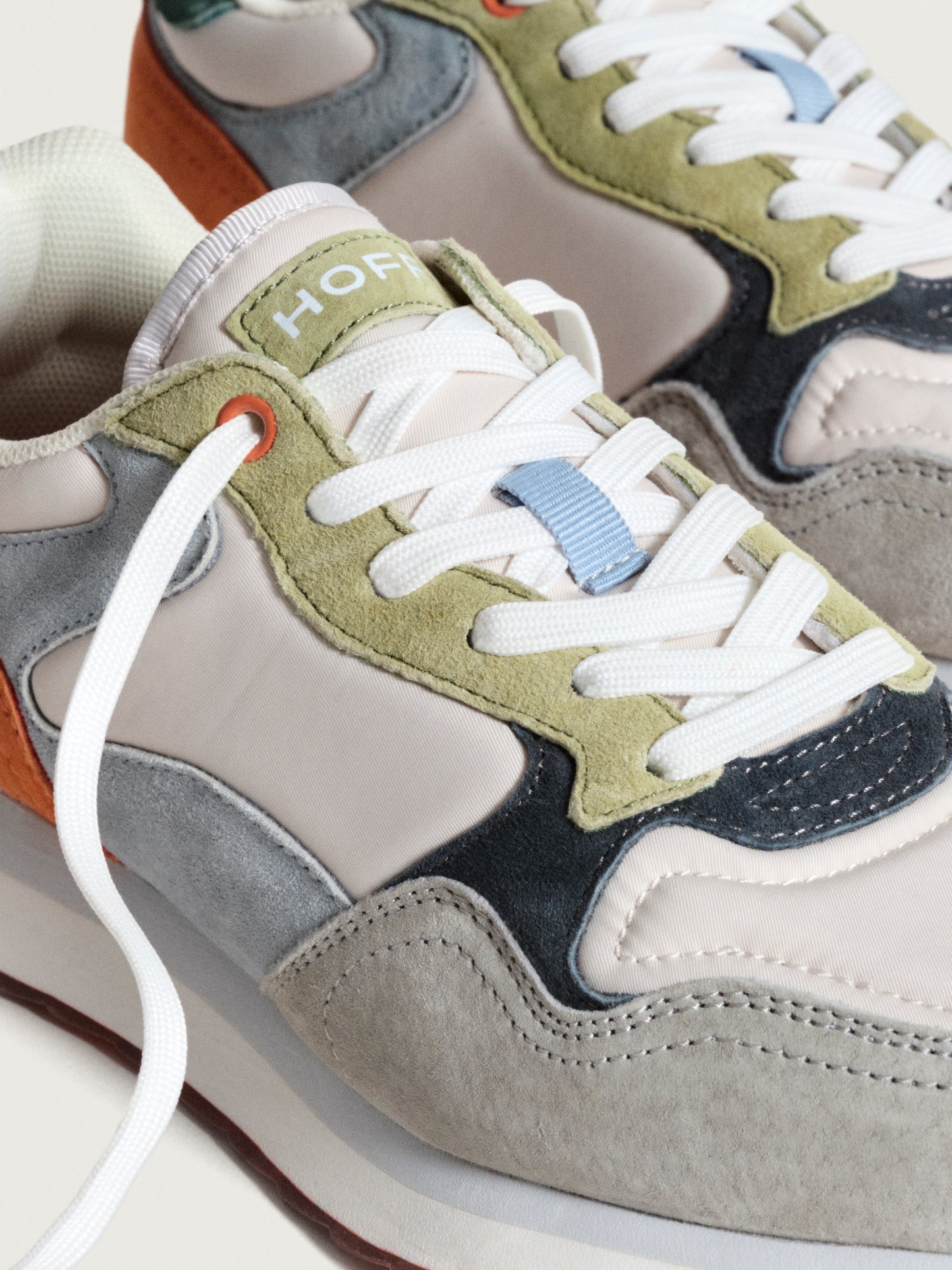 Hoff City Trainer Kingston