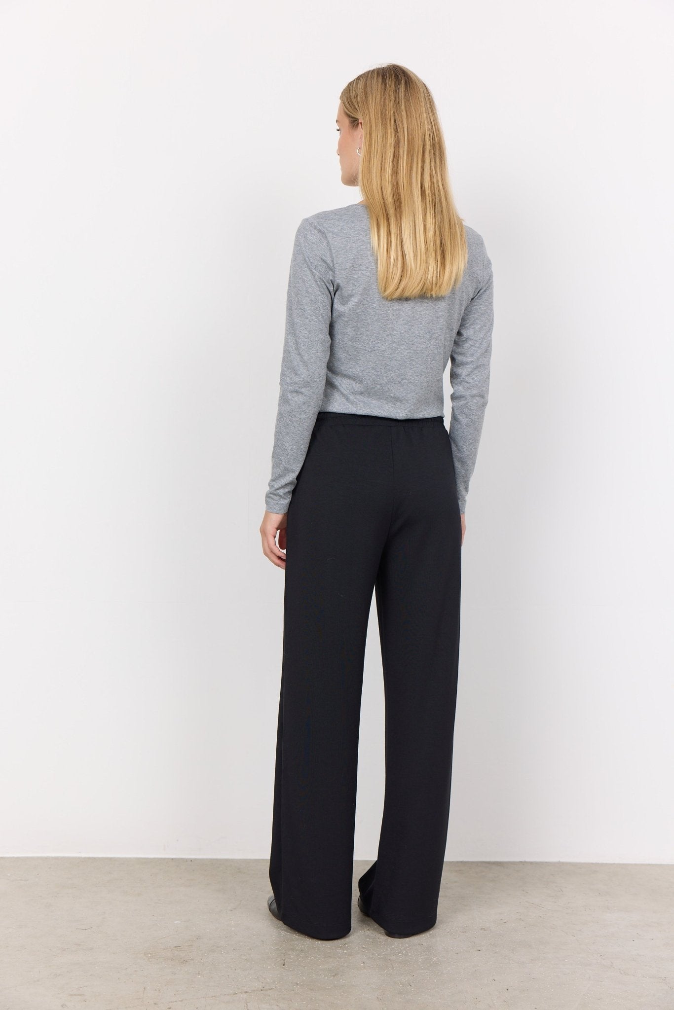 picture of SoyaConcept PYLLE 2 T-shirt - Medium Grey Melange - Number Two - womens - fashion - ethical - clothing - Soya