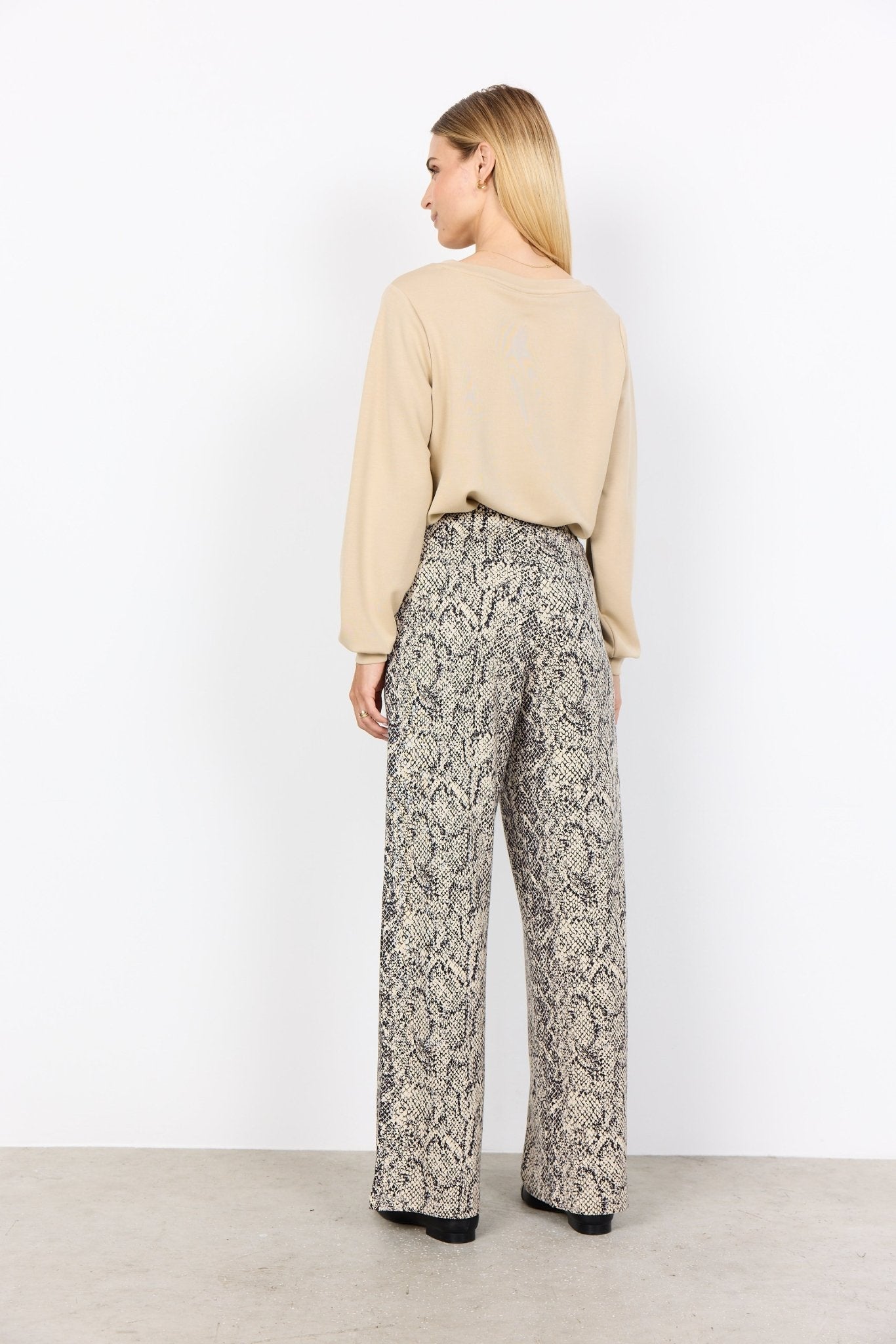 picture of SoyaConcept VIOLET 4 Trousers - Cream Animal - Number Two - womens - fashion - clothing - SoyaConcept 3