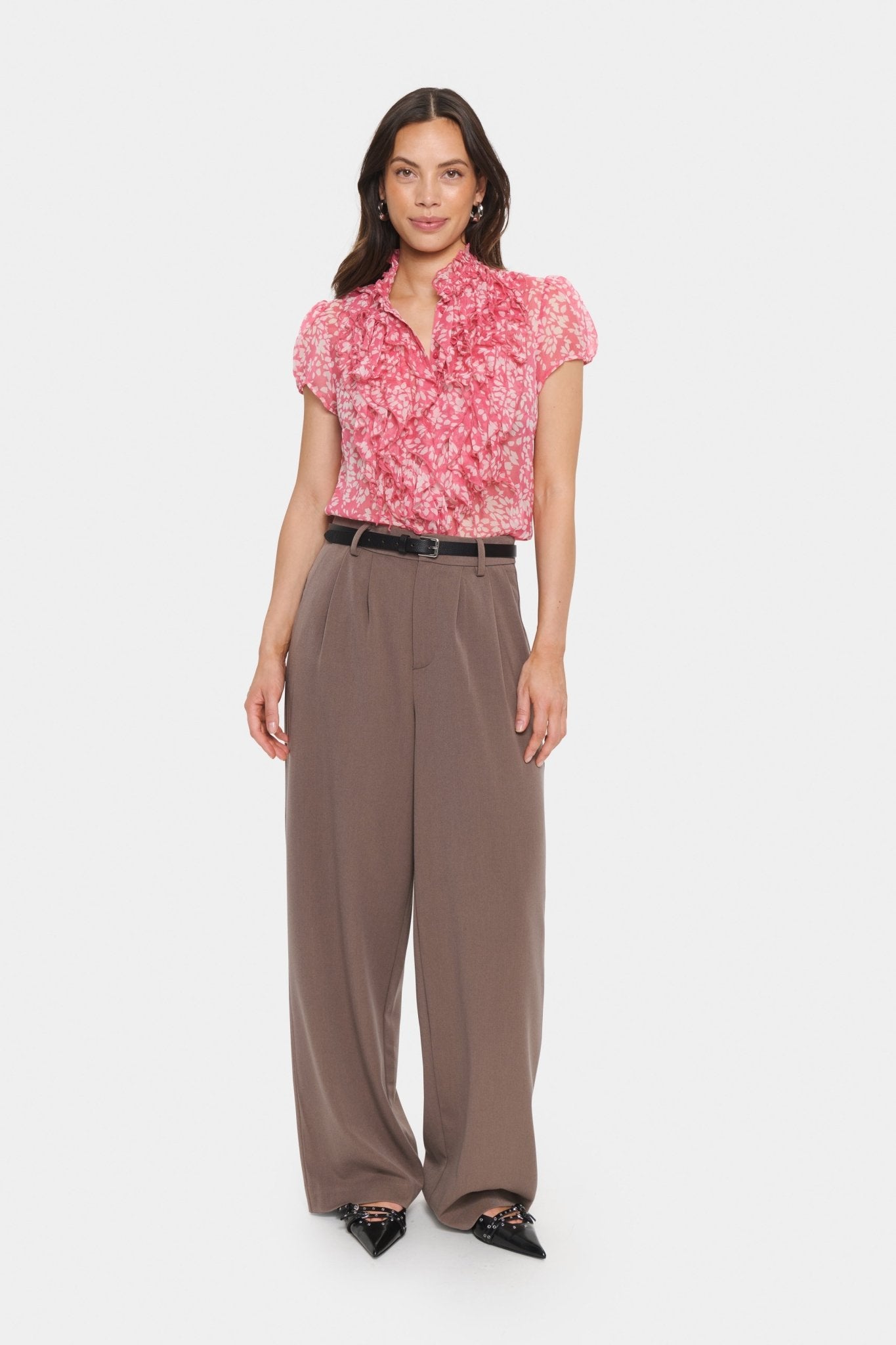 picture of Saint Tropez Lilja Crinkle SS Shirt - Fruit Dove Blooming - Number Two - womens - fashion - ethical - clothing -