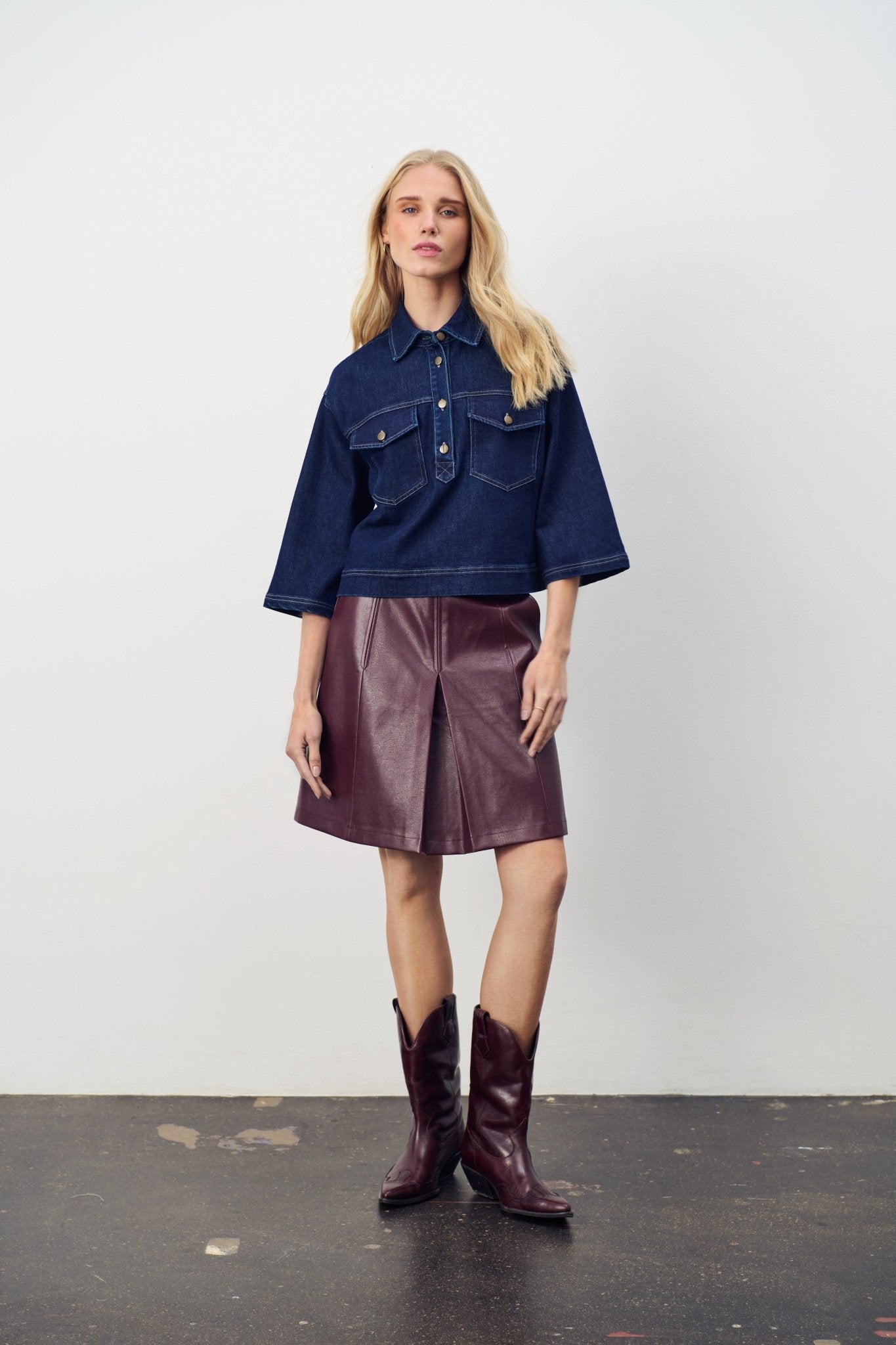 picture of Saint Tropez Loesa Denim Shirt - Dark Blue Denim - Number Two - womens - fashion - ethical - clothing - Saint