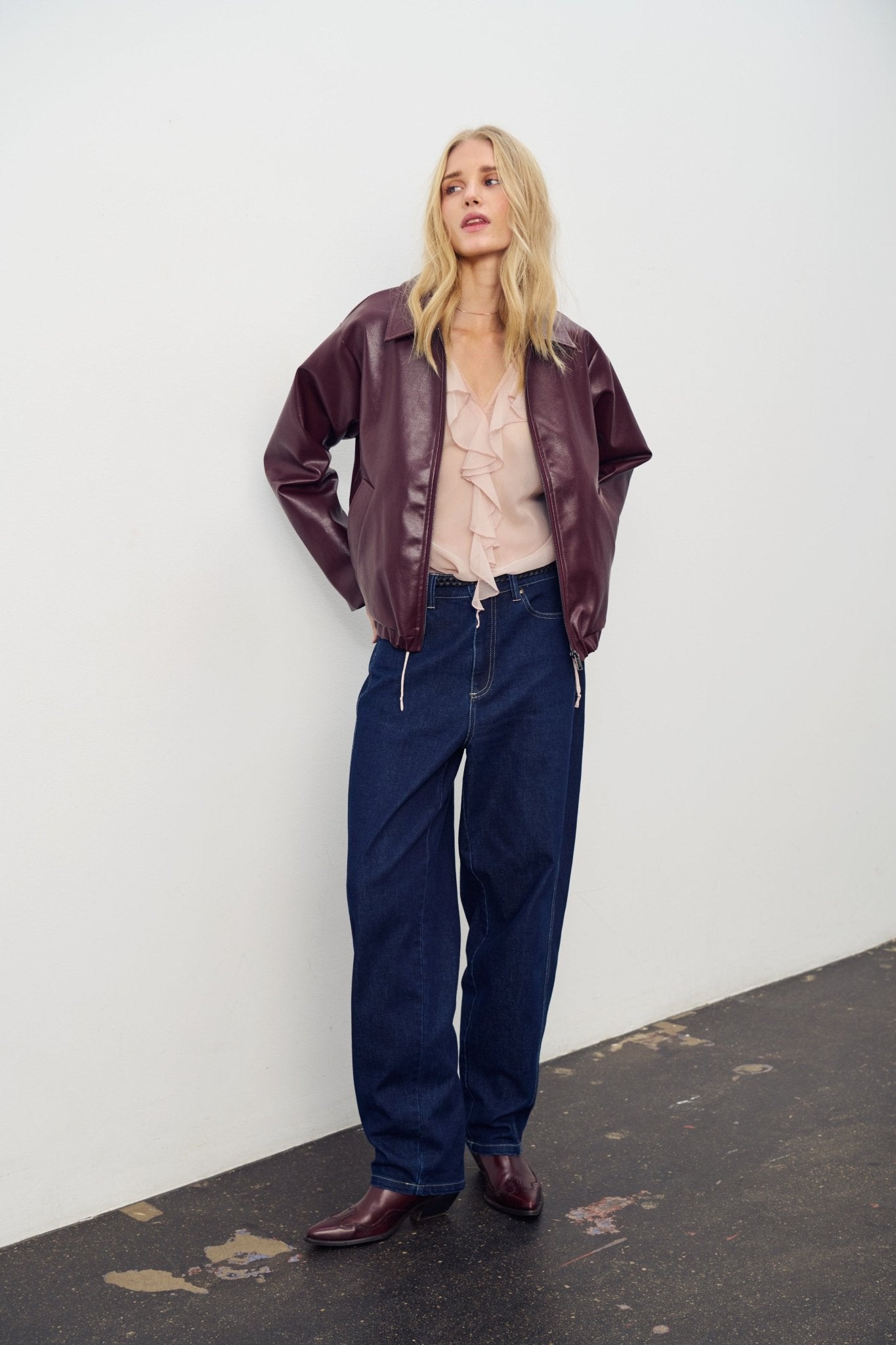 picture of Saint Tropez Loesa Denim Jeans - Dark Blue Denim - Number Two - womens - fashion - ethical - clothing - Saint