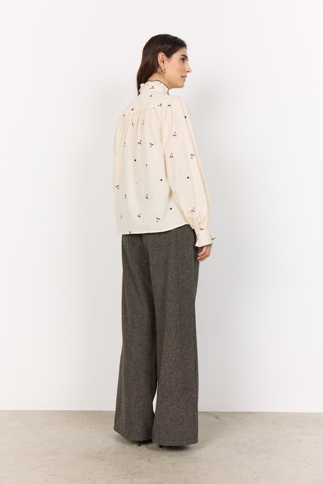 picture of SoyaConcept VIBEN 1 Shirt - Cream - Number Two - womens - fashion - clothing - SoyaConcept 3
