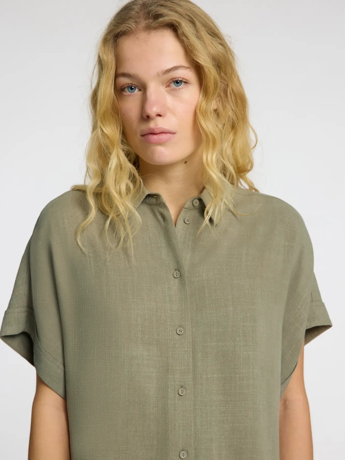 Selected Femme Viva Cropped Shirt Vetiver