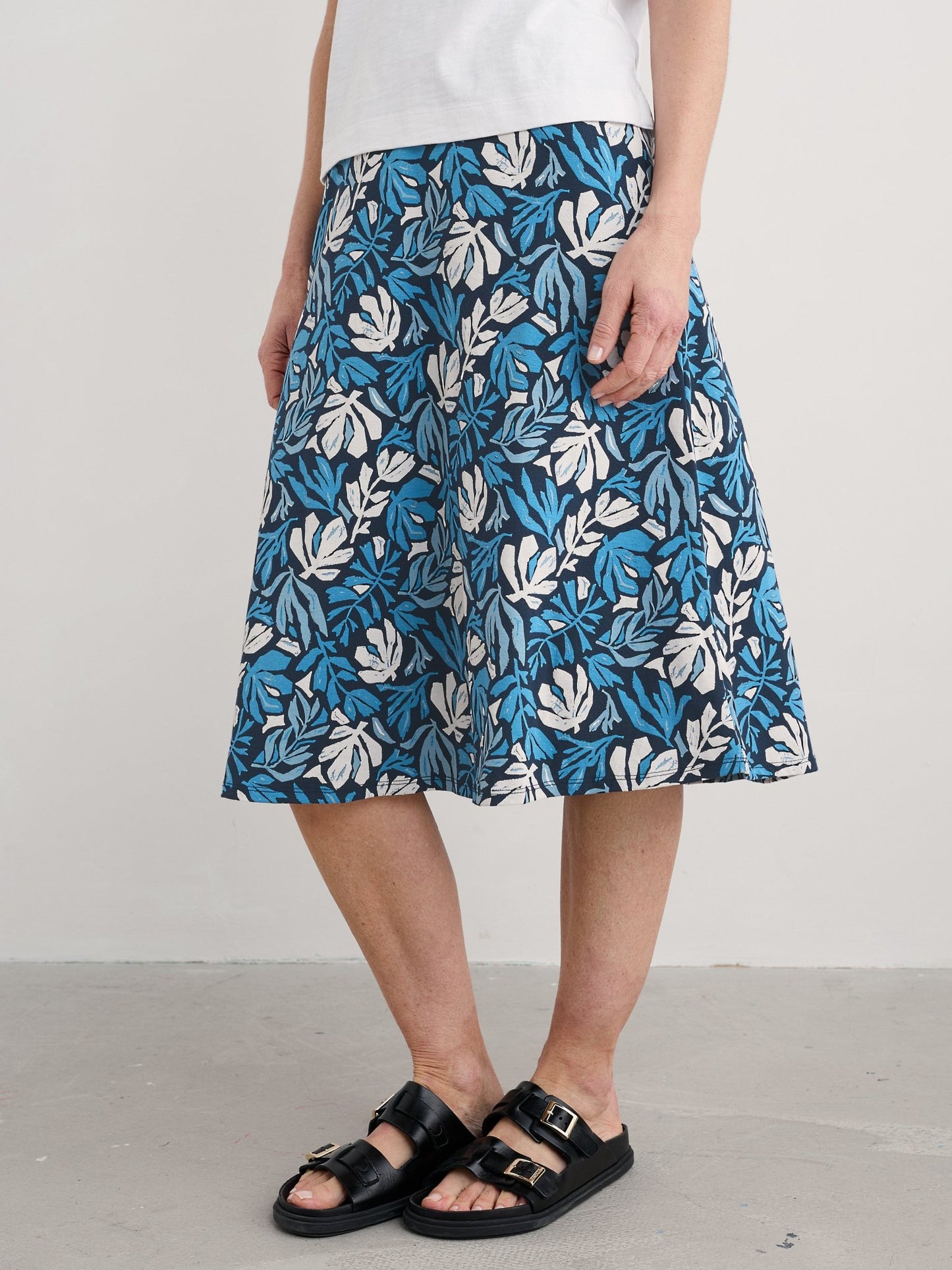 picture of Seasalt Rose Skirt - Cut Out Seaweed Maritime - Number Two - womens - fashion - clothing - Seasalt 2