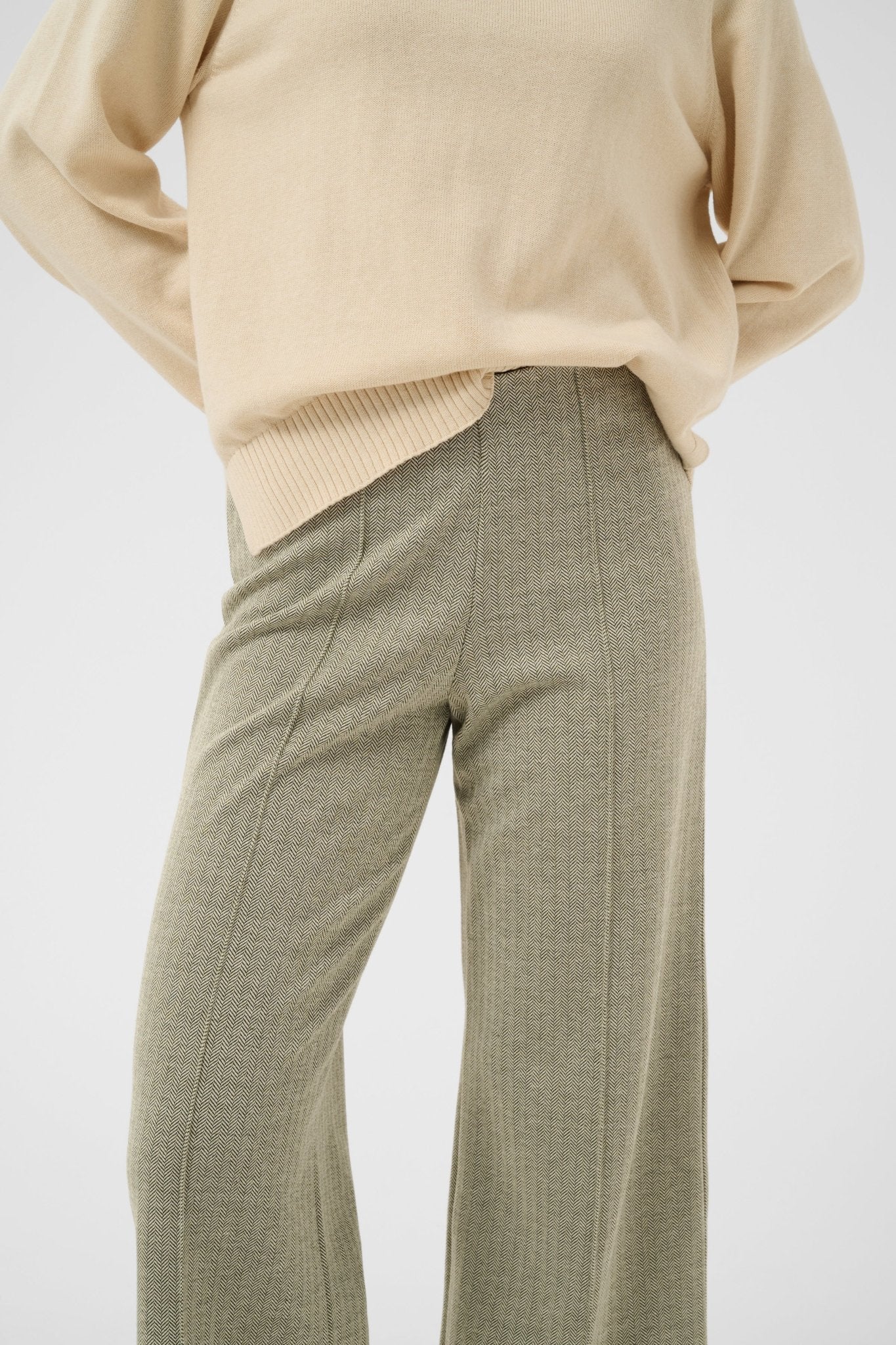 picture of Part Two IIisan Trouser - Bettle Herringbone - Number Two - womens - fashion - clothing - Part Two 4