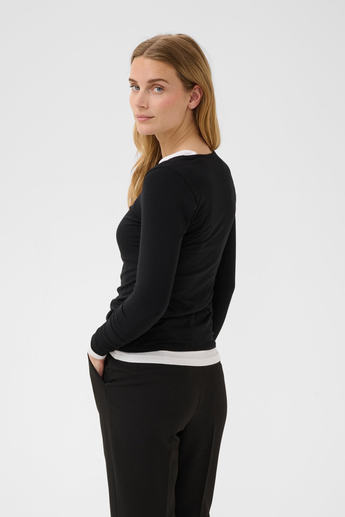 picture of Part Two Nemajas T-Shirt - Black - Number Two - womens - fashion - clothing - Part Two 4