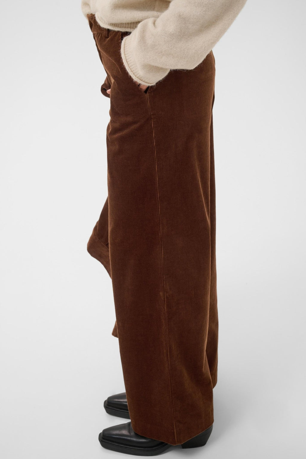 picture of Part Two Columba Corduroy Trouser - Downton Brown - Number Two - womens - fashion - clothing - Part Two 4