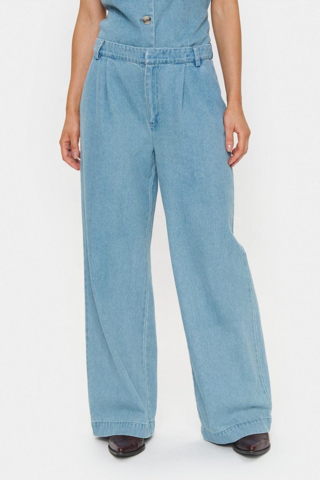 picture of Saint Tropez JaclynSZ Trousers Smoke Blue - Number Two - womens - fashion - clothing - Saint Tropez 2