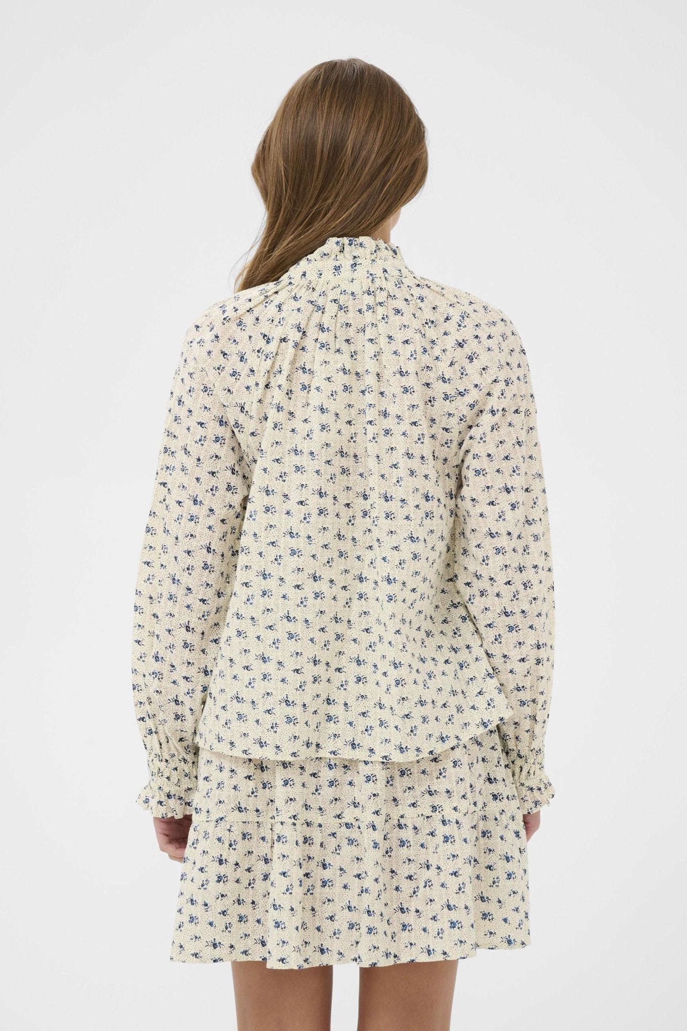 picture of Saint Tropez Omelia Shirt - Turtledove Mini Floral - Number Two - womens - fashion - clothing - Saint Tropez 4