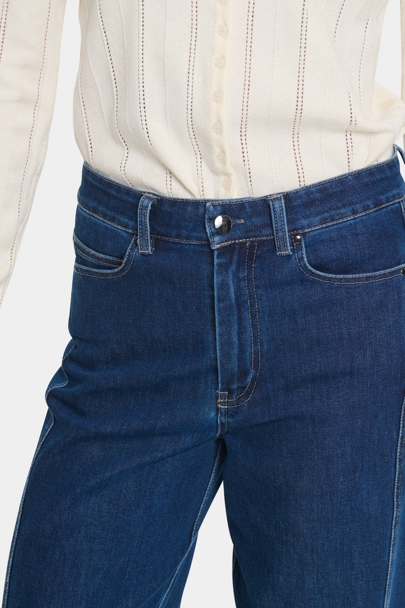 picture of Saint Tropez Oivy Jeans - Medium Blue Denim - Number Two - womens - fashion - clothing - Saint Tropez 4