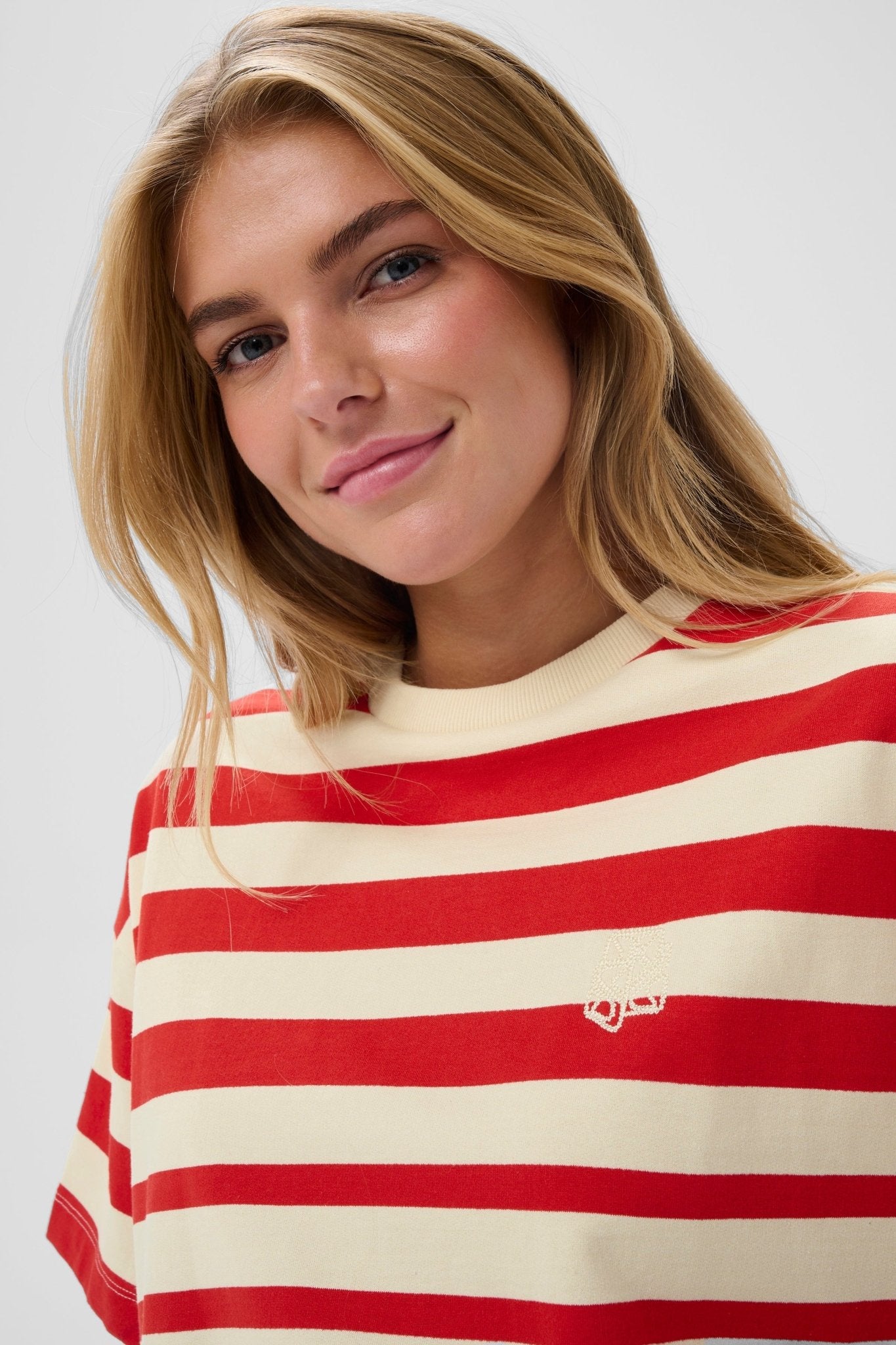 picture of Saint Tropez Philene S/S Sweatshirt - Valiant Poppy Irregular Stripe - Number Two - womens - fashion - clothing -4