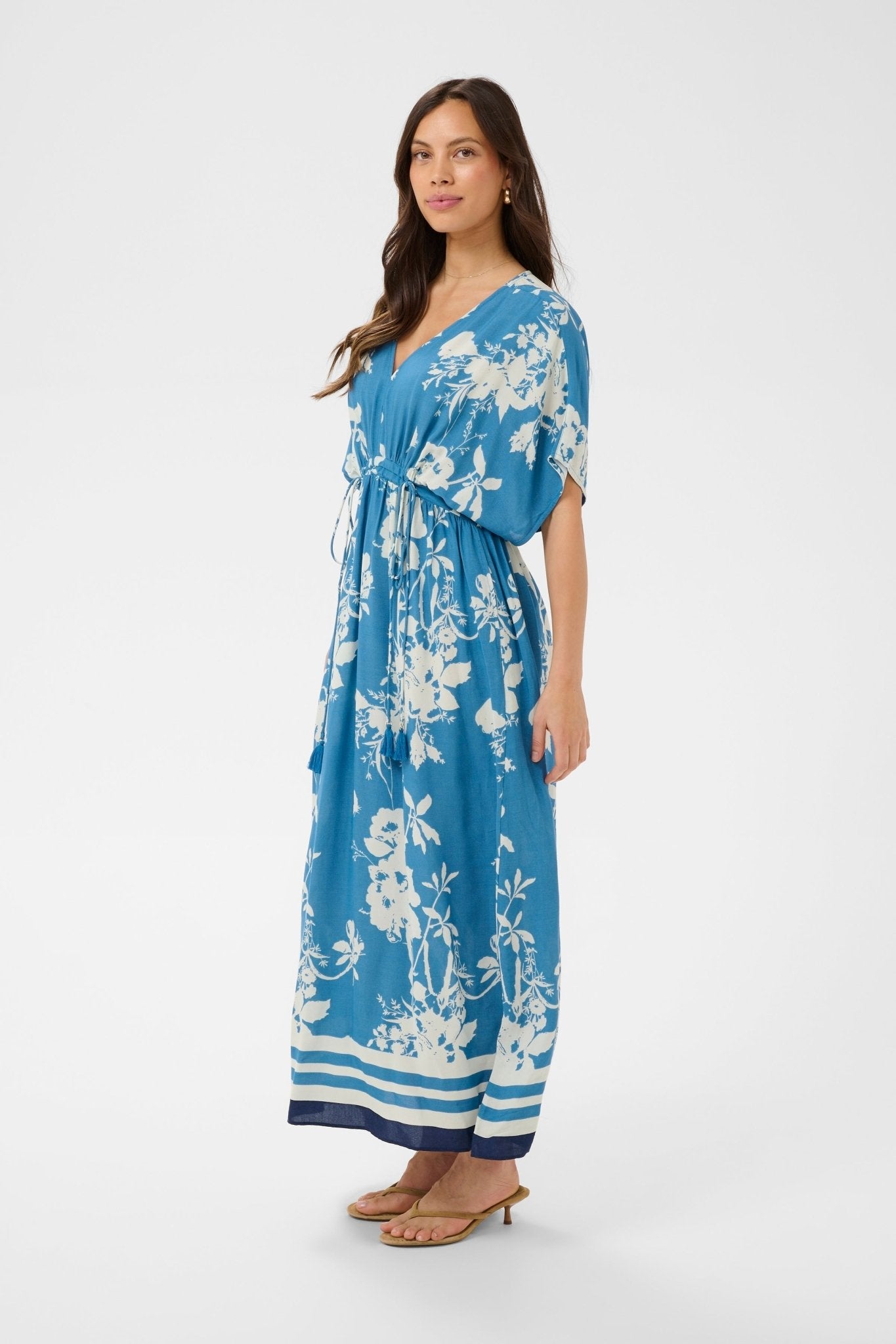 picture of Saint Tropez Rasheda Dress - Vallarta Blue Flower Bouquet - Number Two - womens - fashion - clothing - Saint Tropez 3