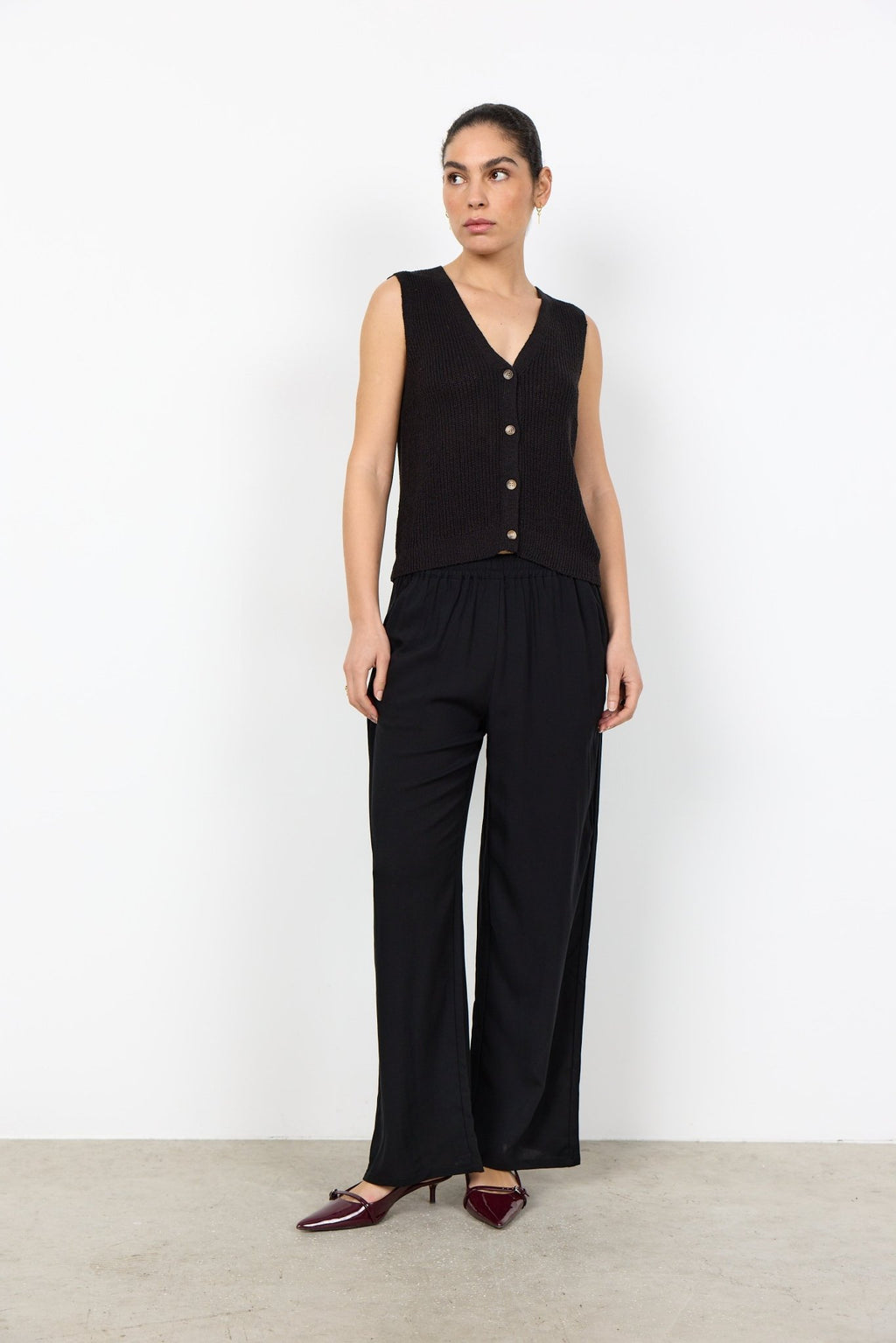 picture of SoyaConcept Felizia 1 Waistcoat Knit - Black - Number Two - womens - fashion - clothing - SoyaConcept 2
