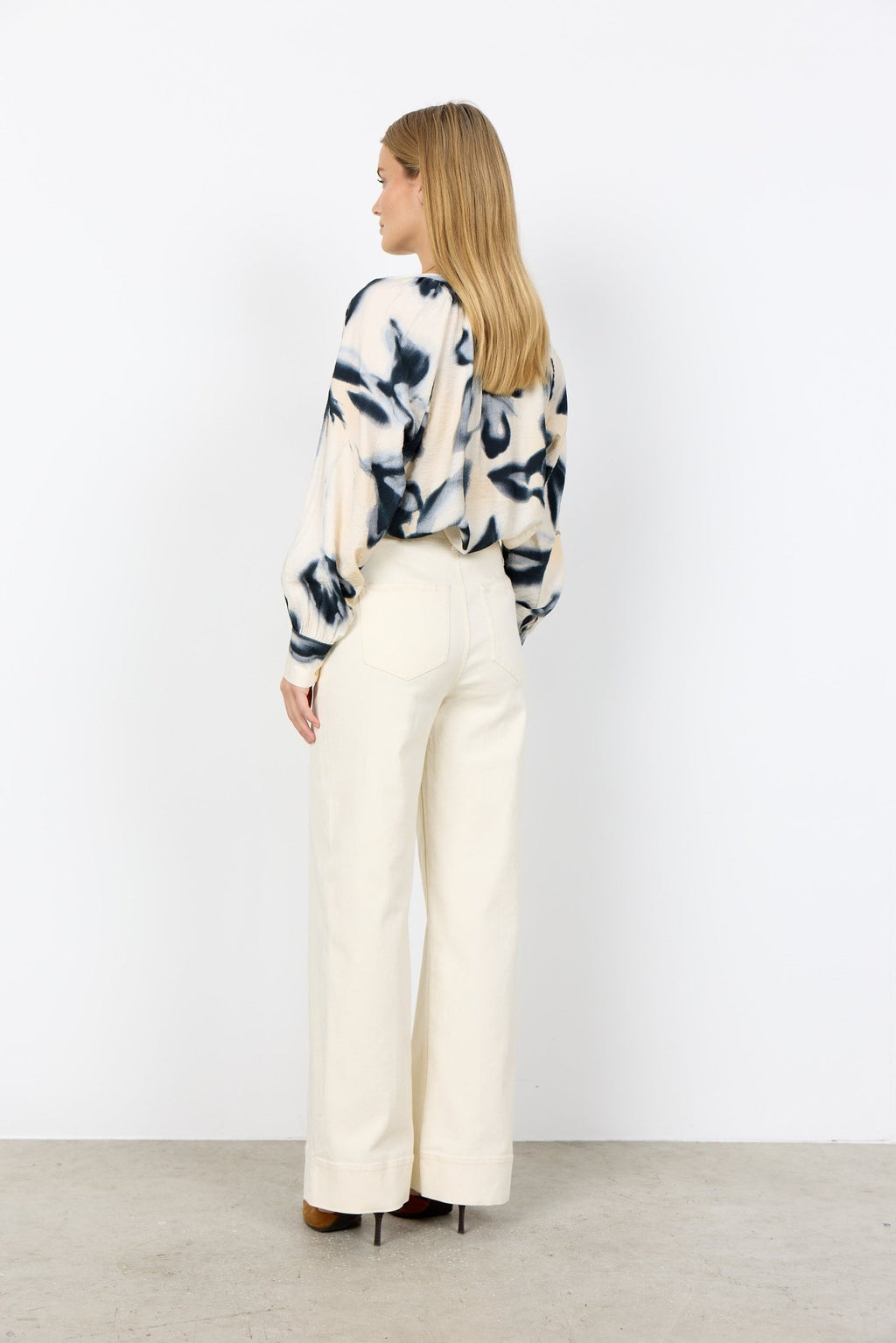 picture of SoyaConcept BESS 7B Pants - Ecru - Number Two - womens - fashion - clothing - SoyaConcept 3