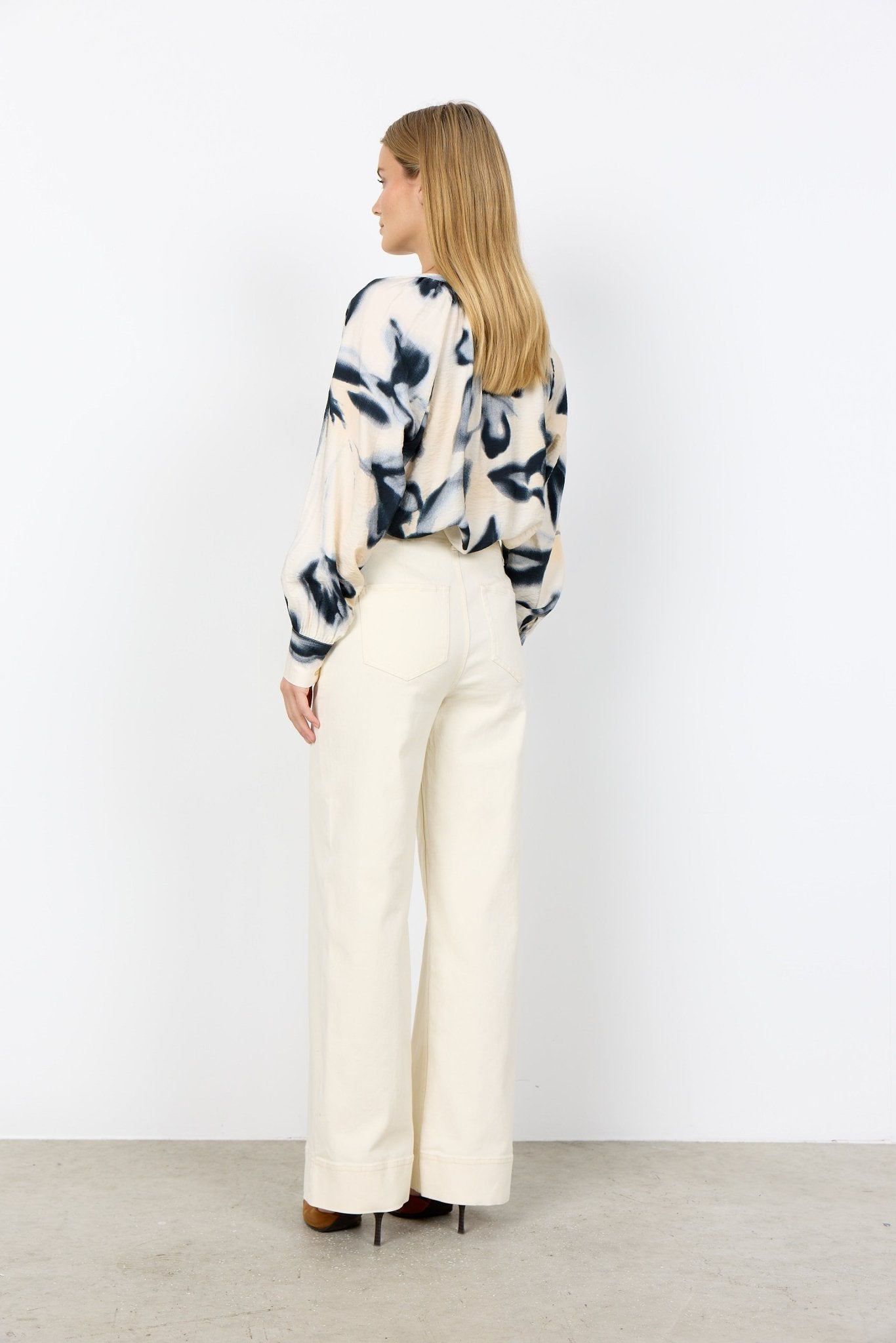 picture of SoyaConcept BESS 7B Pants - Ecru - Number Two - womens - fashion - clothing - SoyaConcept 3