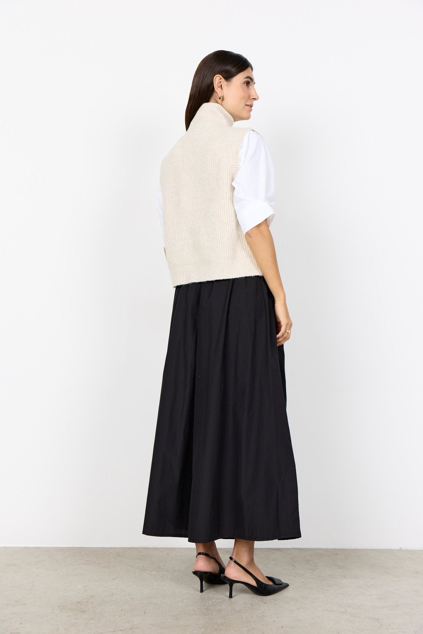 picture of SoyaConcept GITH 1 Waistcoat Knit - Cream Melange - Number Two - womens - fashion - clothing - SoyaConcept 3