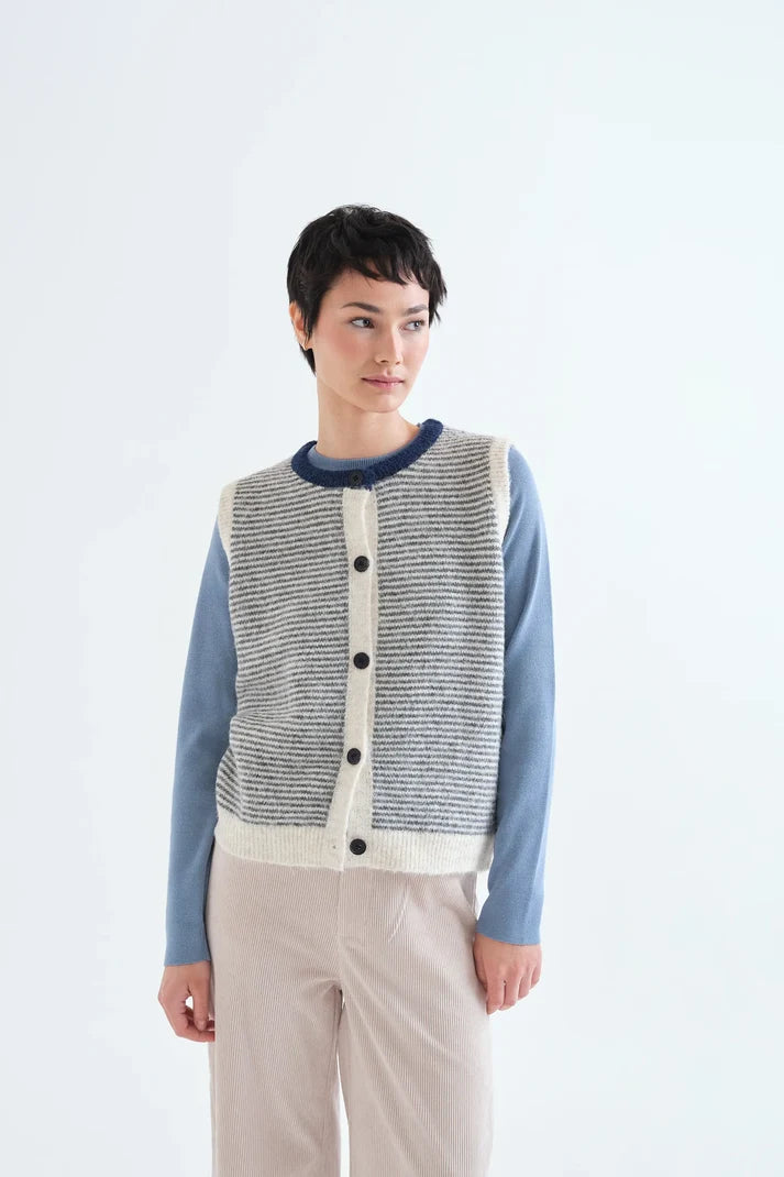 Compania Fantastica 10424 Striped Knit Vest - White/Grey