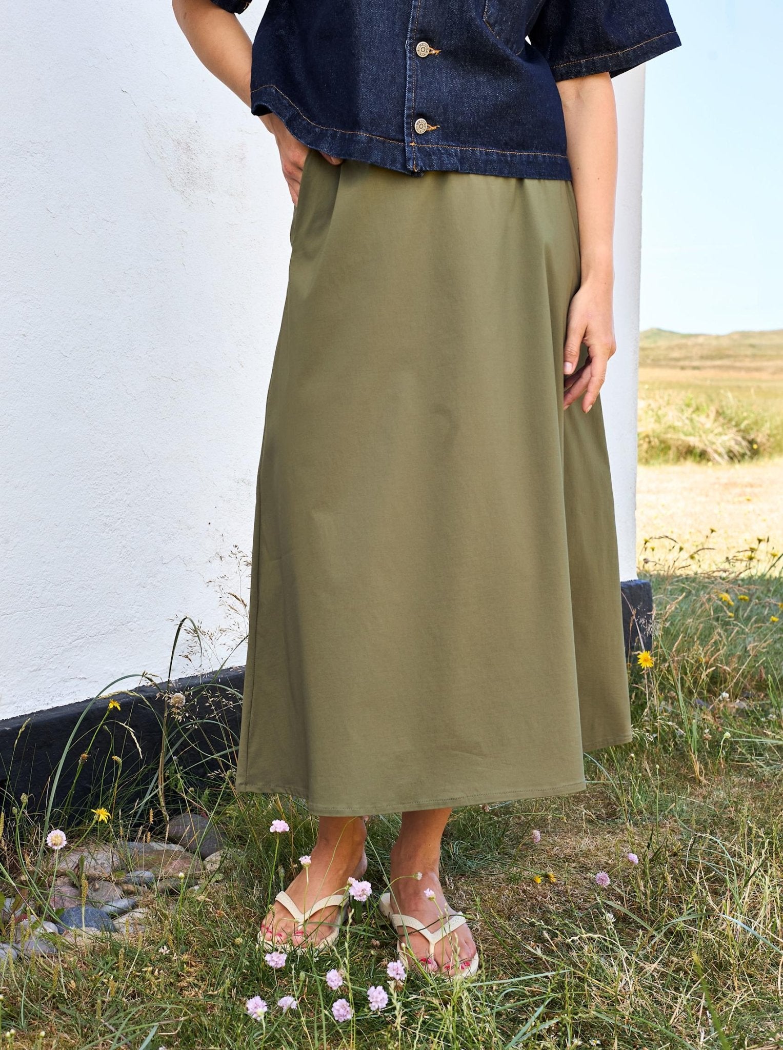 Black Colour DAVINA Skirt - Army