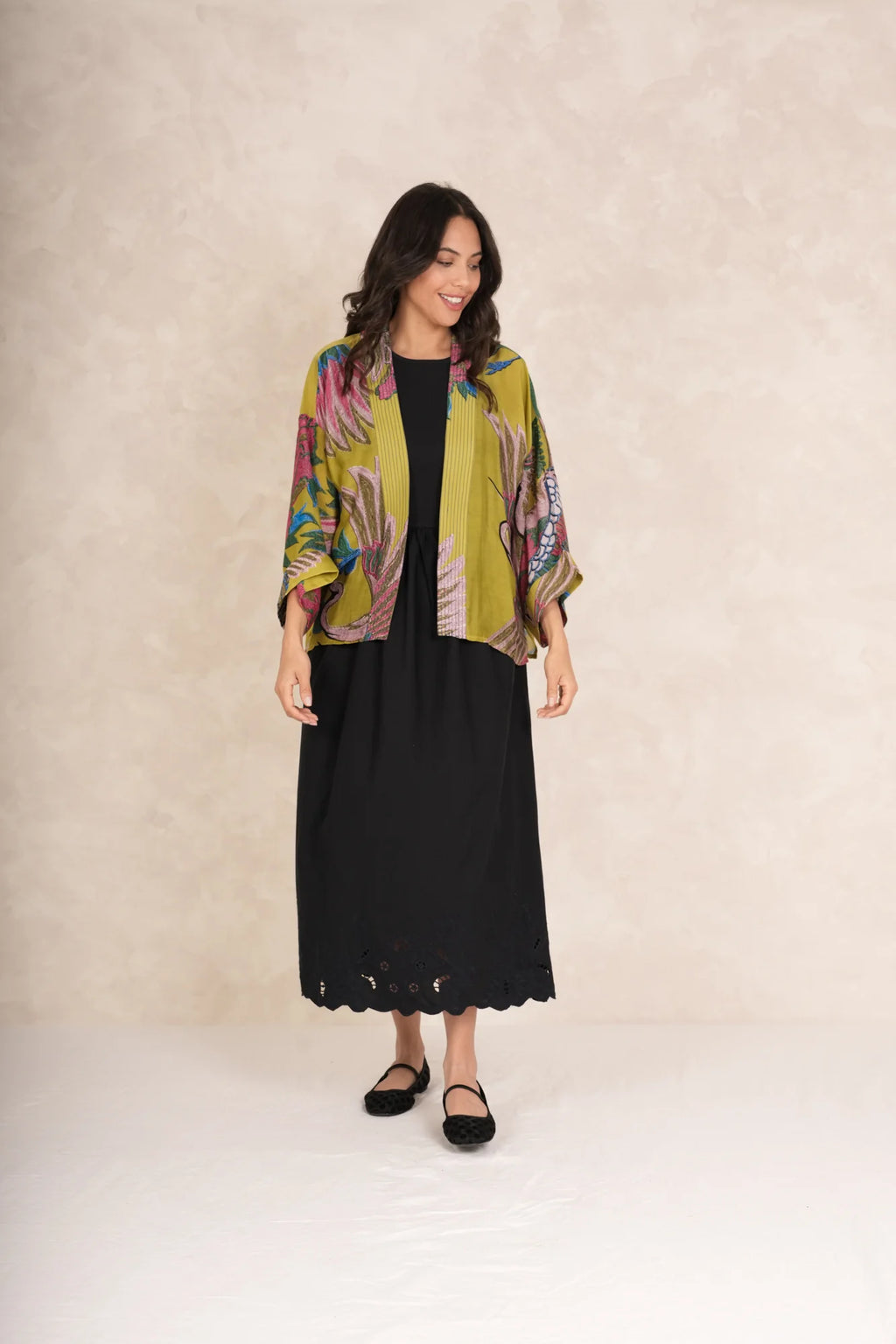 picture of One Hundred Stars Kimono - Crane Olive - Number Two - womens - fashion - clothing - One Hundred Stars 3