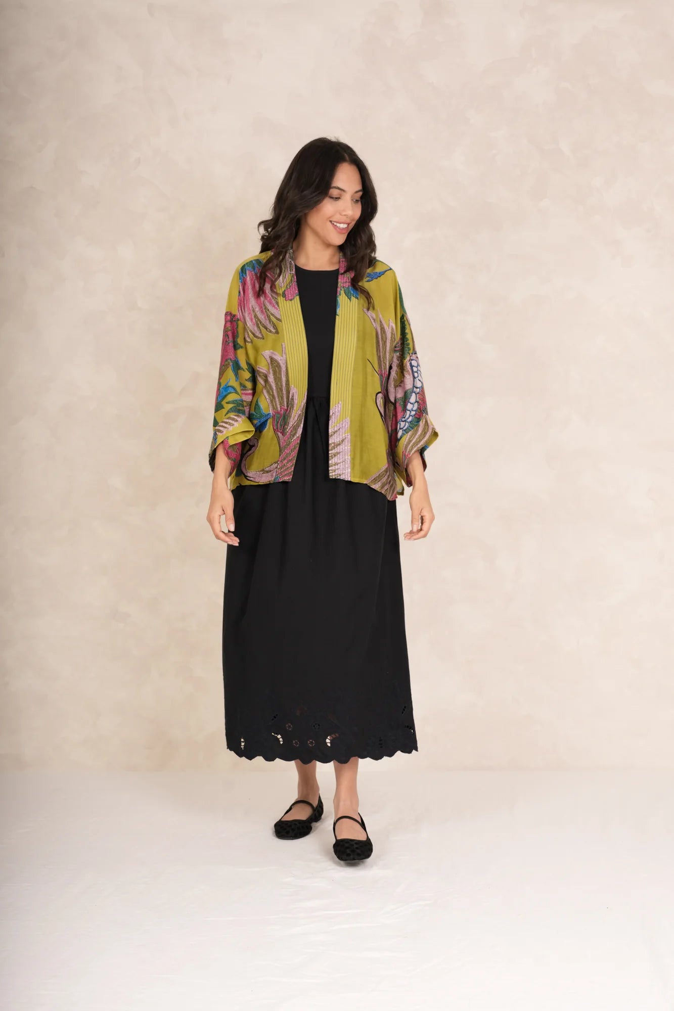 picture of One Hundred Stars Kimono - Crane Olive - Number Two - womens - fashion - clothing - One Hundred Stars 3