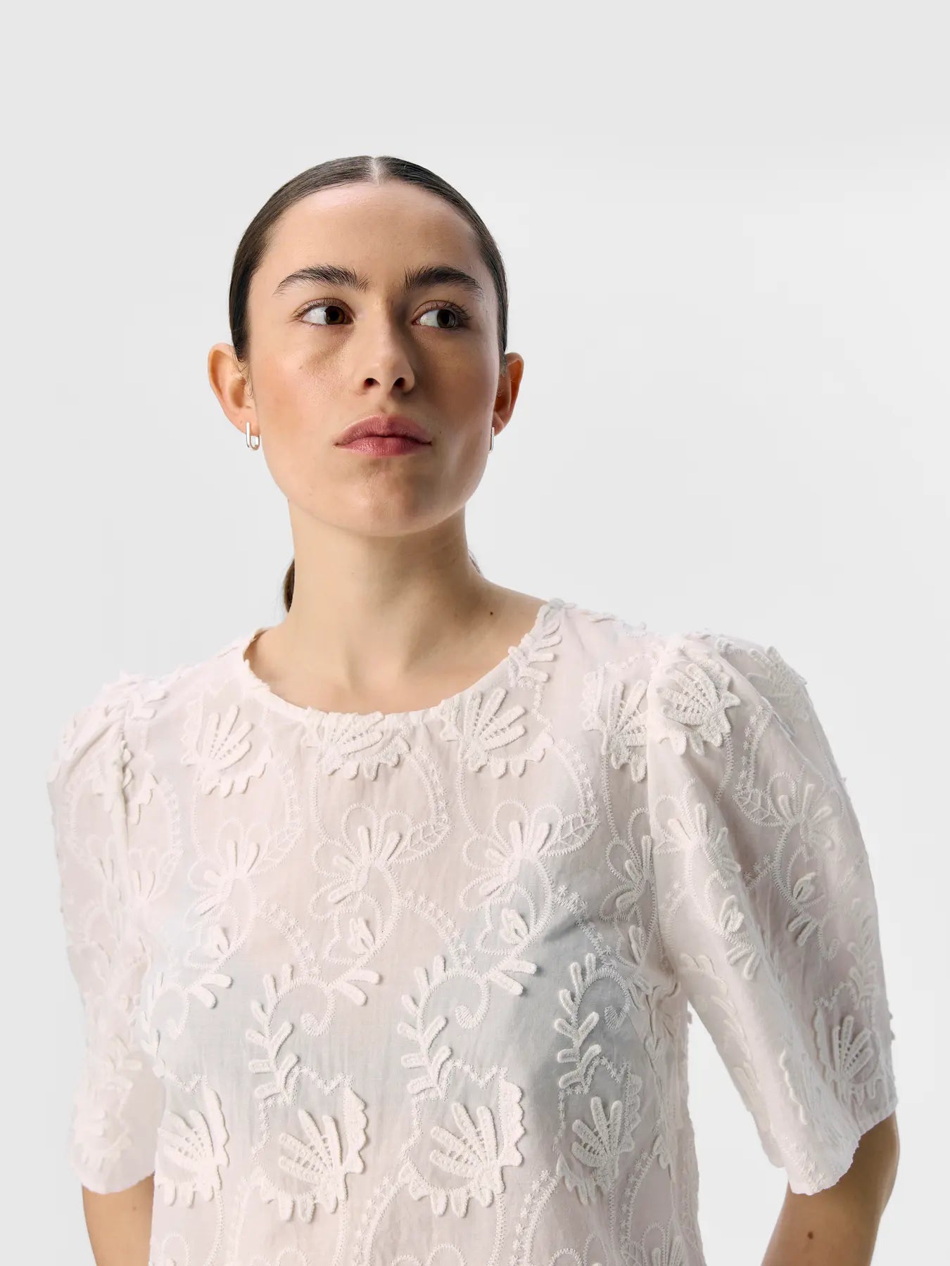 picture of Object Mya Top - Cloud Dancer - Number Two - womens - fashion - clothing - Object 1