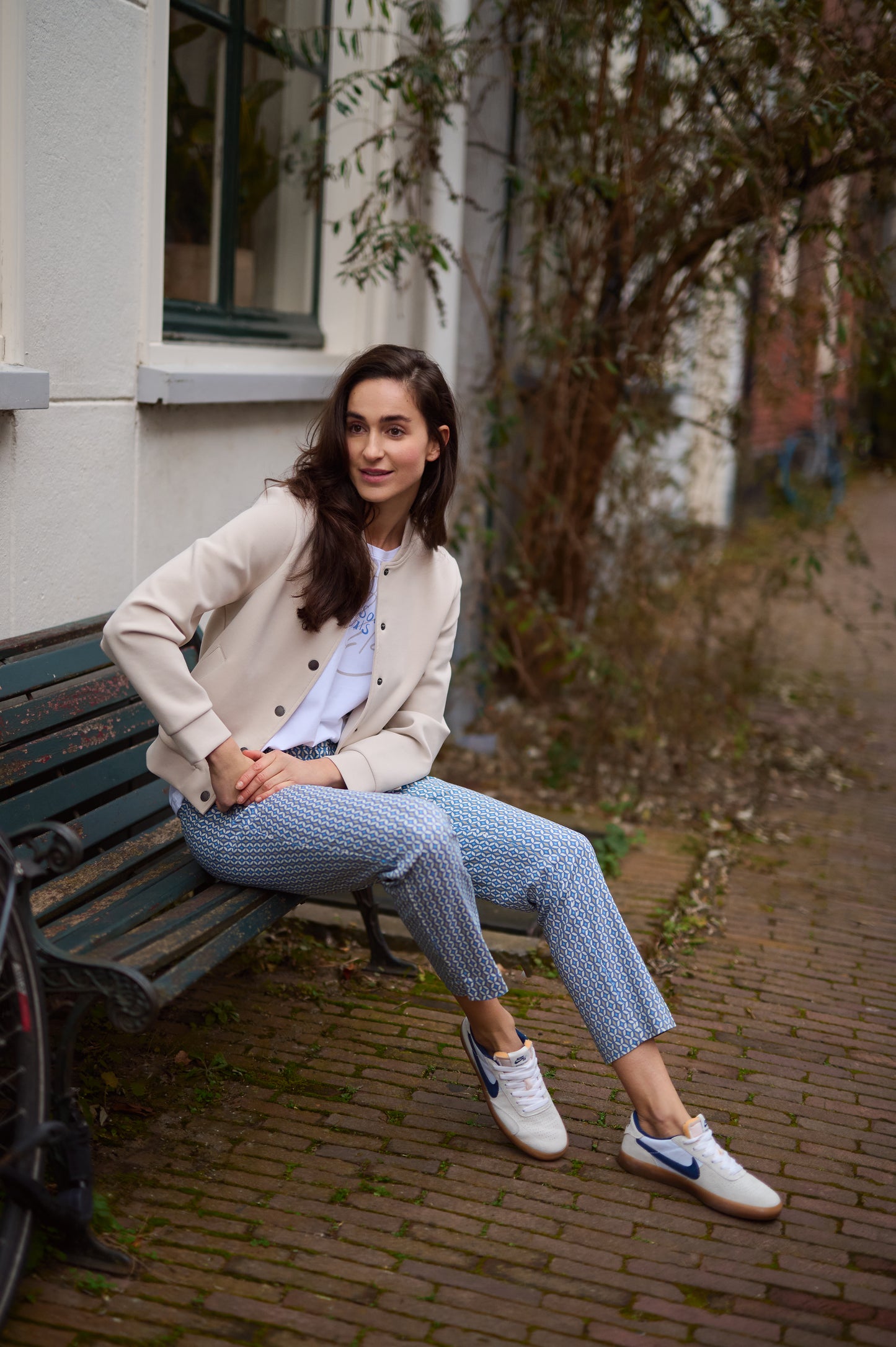 Red Button Bomber Jacket Kit Beige