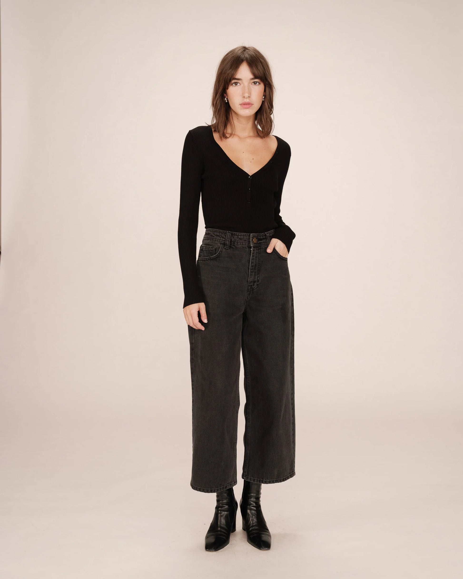 picture of Grace & Mila Jonas Jean - Black Washed - Number Two - womens - fashion - clothing - Grace & Mila 2