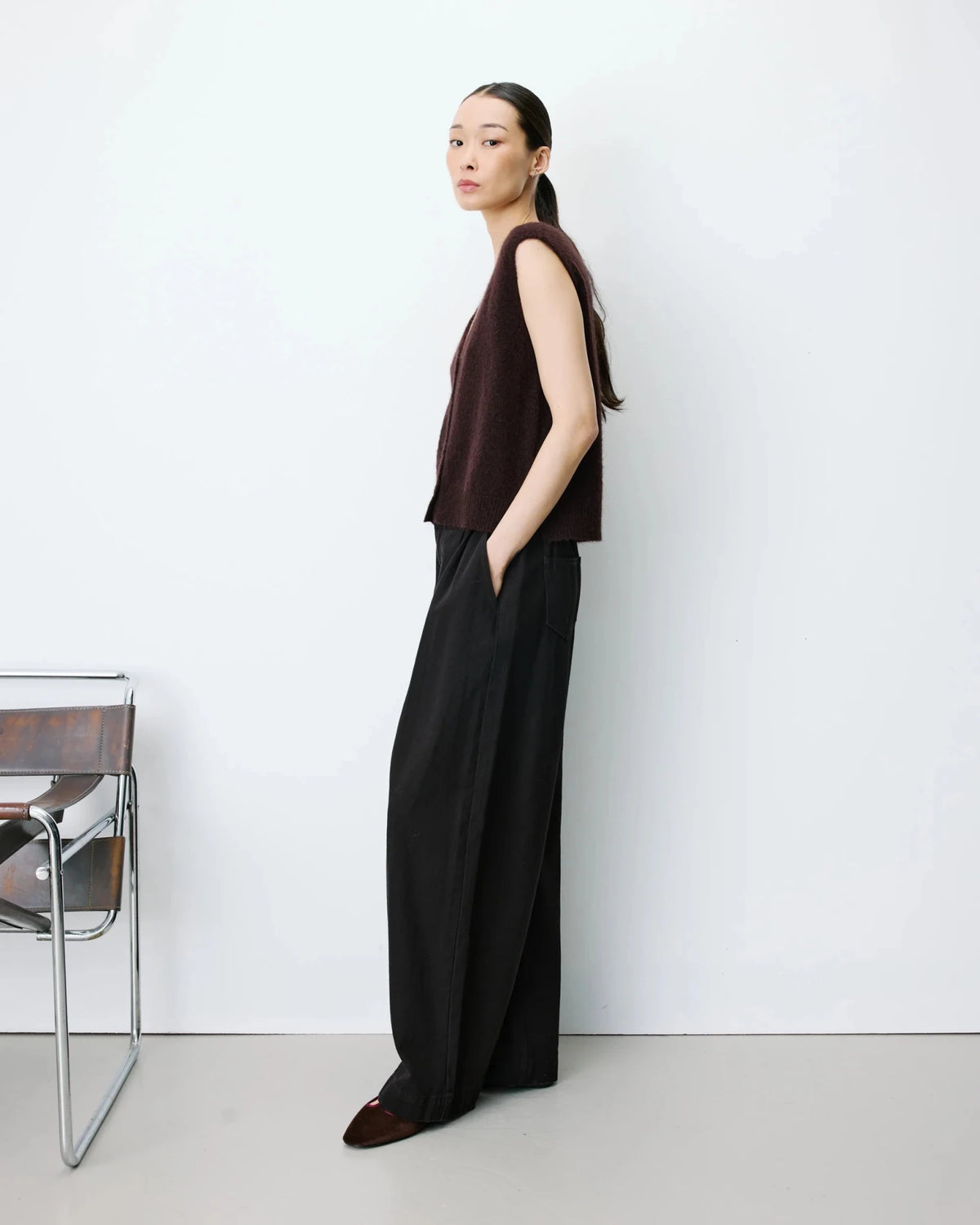 picture of Grace & Mila NARS Knit Tank W/Buttons - Chocolate - Number Two - womens - fashion - clothing - Grace & Mila 4