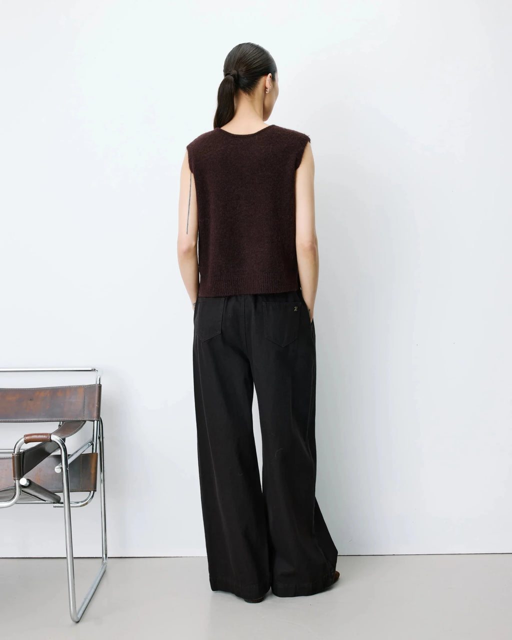 picture of Grace & Mila NARS Knit Tank W/Buttons - Chocolate - Number Two - womens - fashion - clothing - Grace & Mila 5