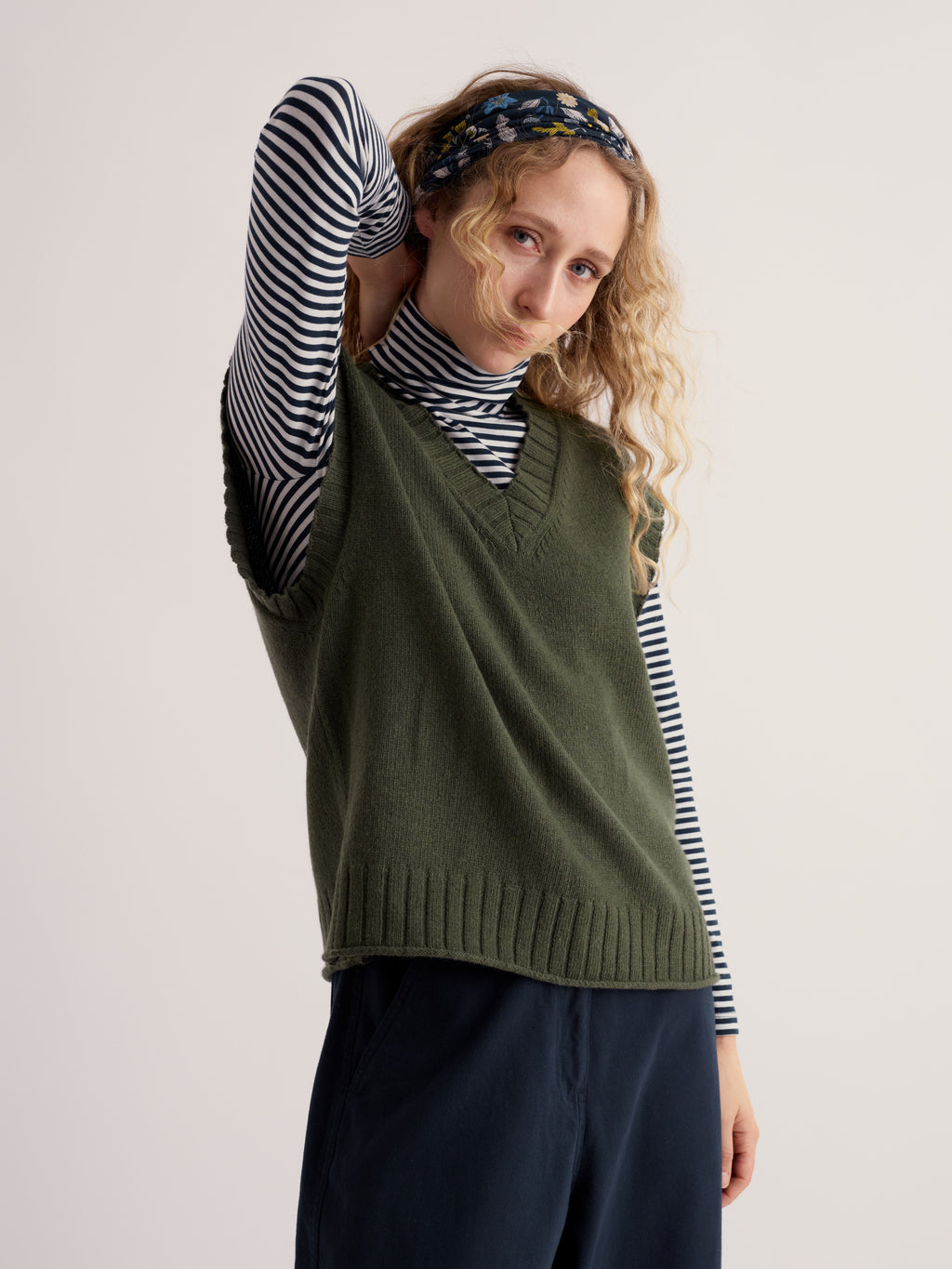 Seasalt Fistral Vest - Nori