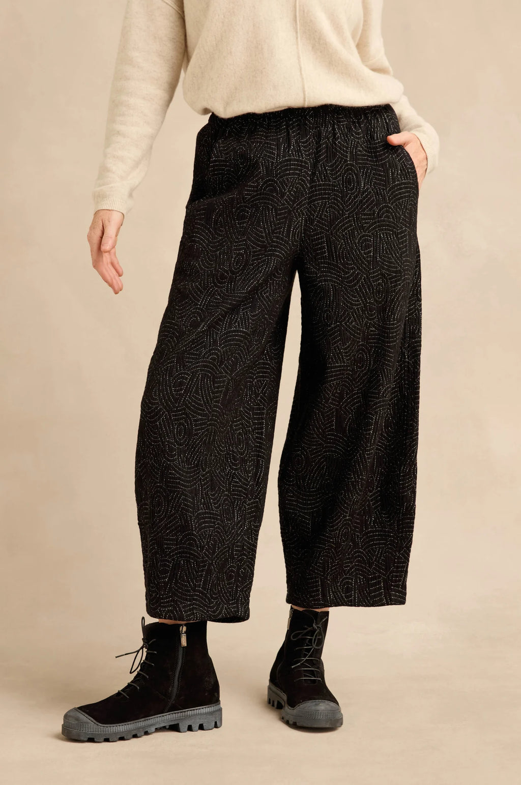 Sahara Stitched Jacquard Bubble Trouser - Black