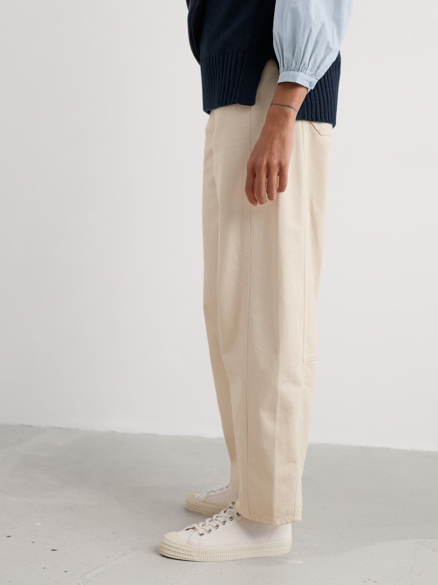 picture of Seasalt Gwenver Jeans - Limestone - Number Two - womens - fashion - clothing - Seasalt 4