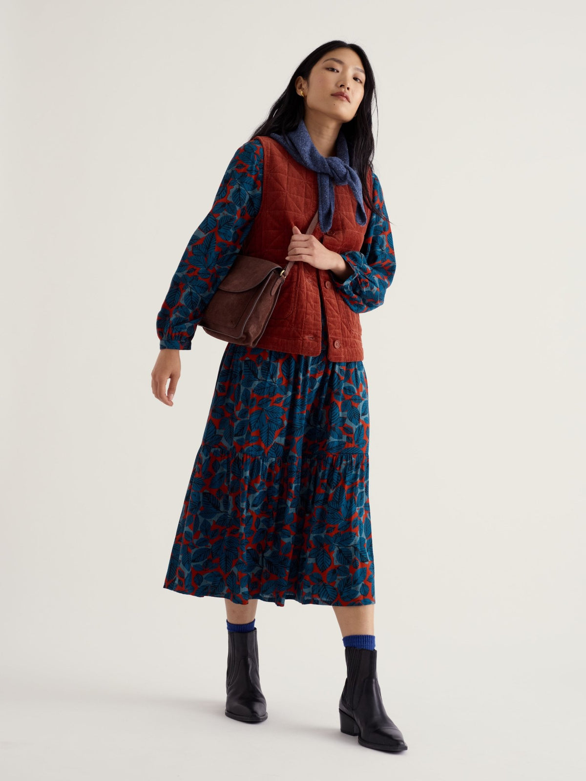 picture of Seasalt Incoming Tide Gilet - Dark Terracota - Number Two - womens - fashion - clothing - Seasalt 2