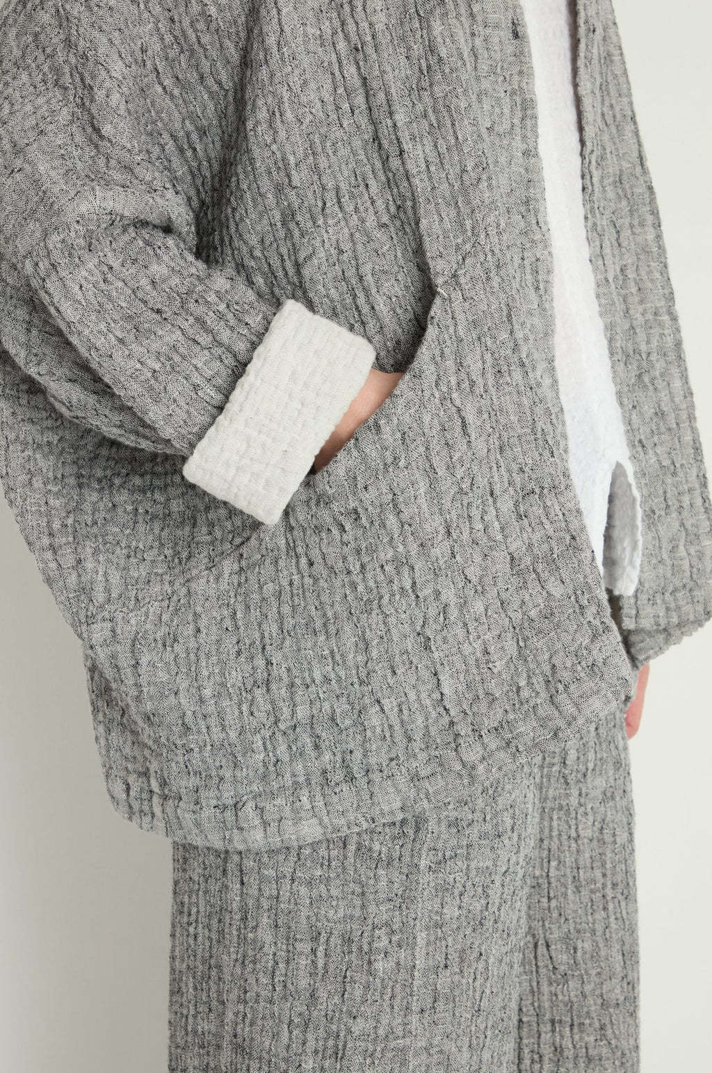 picture of Sahara Crinkle Double Face Linen Jacket - Black/White - Number Two - womens - fashion - clothing - Sahara 5