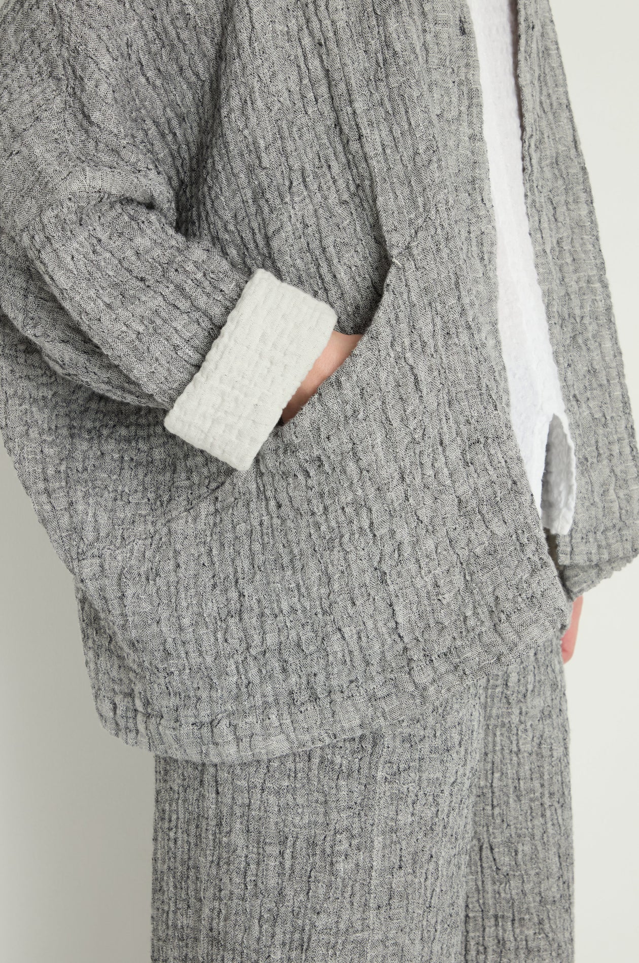 picture of Sahara Crinkle Double Face Linen Jacket - Black/White - Number Two - womens - fashion - clothing - Sahara 5