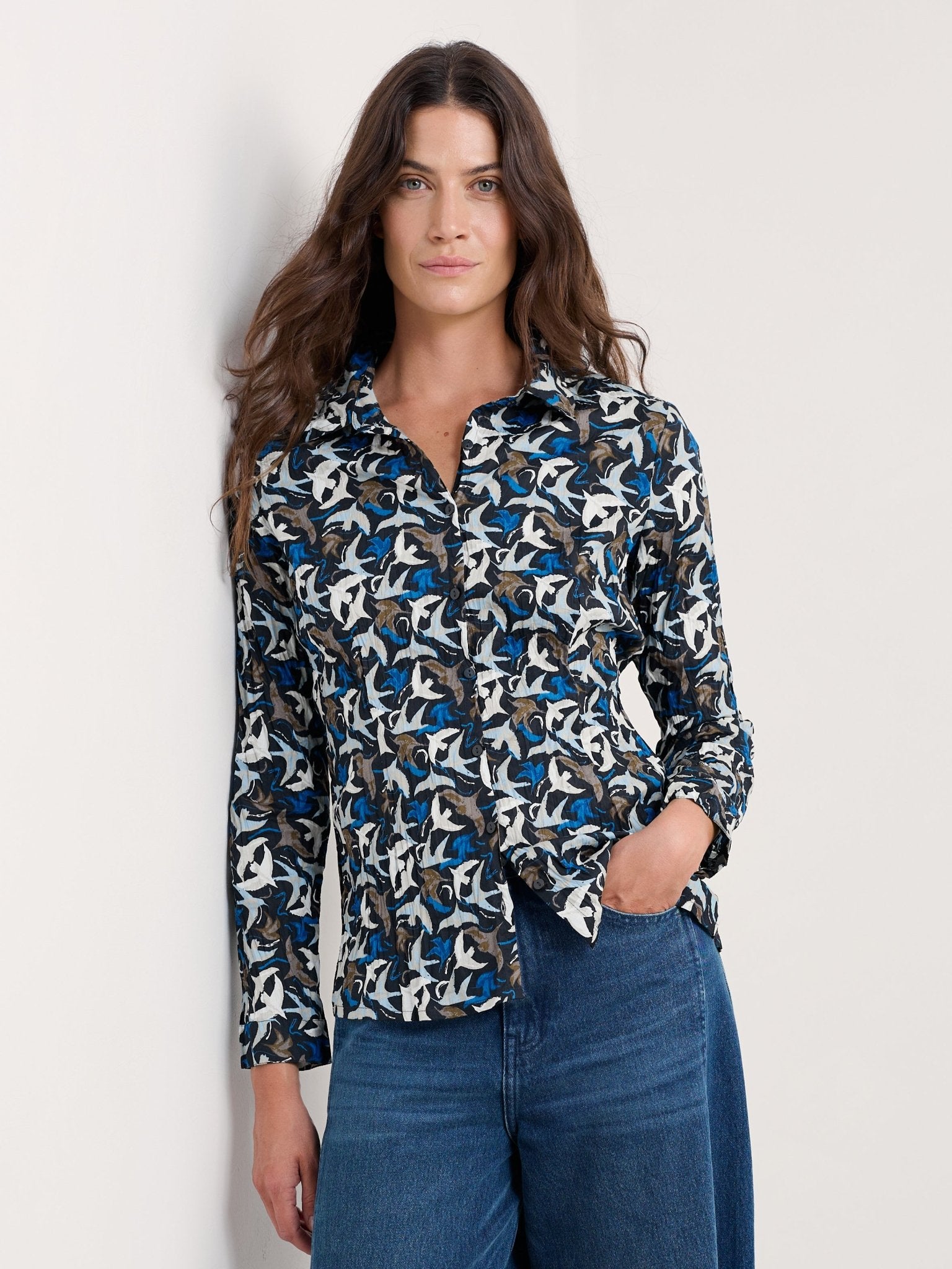 picture of Seasalt Larissa Shirt - Swooping Birds Onyx - Number Two - womens - fashion - clothing - Seasalt 2