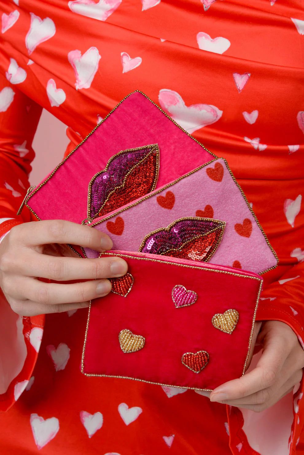My Doris Small Velvet Beaded Pouch - Multi Heart