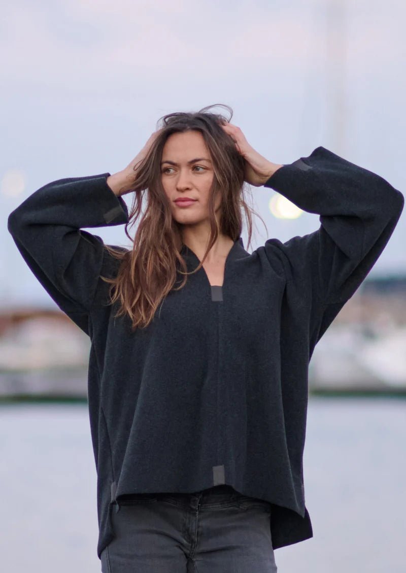 picture of Henriette Steffensen Pullover 1370 - Soft Black - Number Two - womens - fashion - clothing -Henriette Steffensen 3