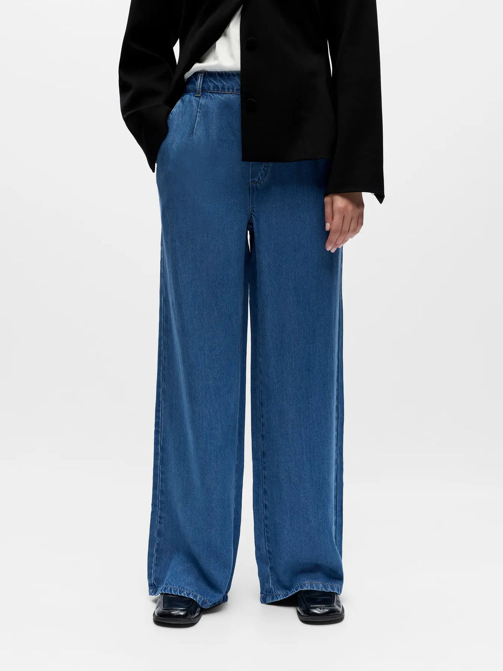 picture of Object Frame Lisa Trouser - Medium Blue Denim - Number Two - womens - fashion - clothing - Object 3