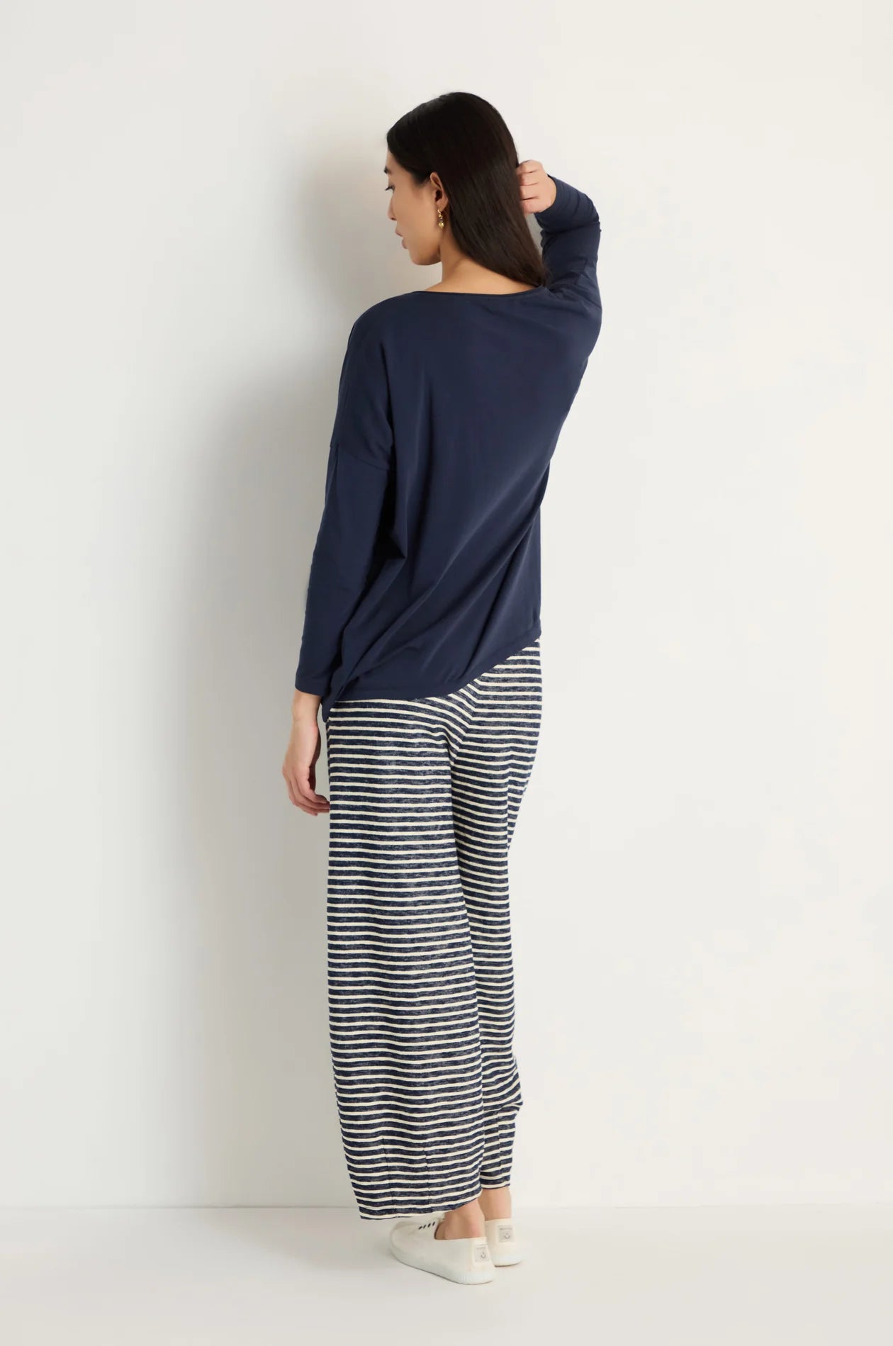 picture of Sahara Cotton Jersey Boxy Pocker Top - Night - Number Two - womens - fashion - clothing - Sahara 4
