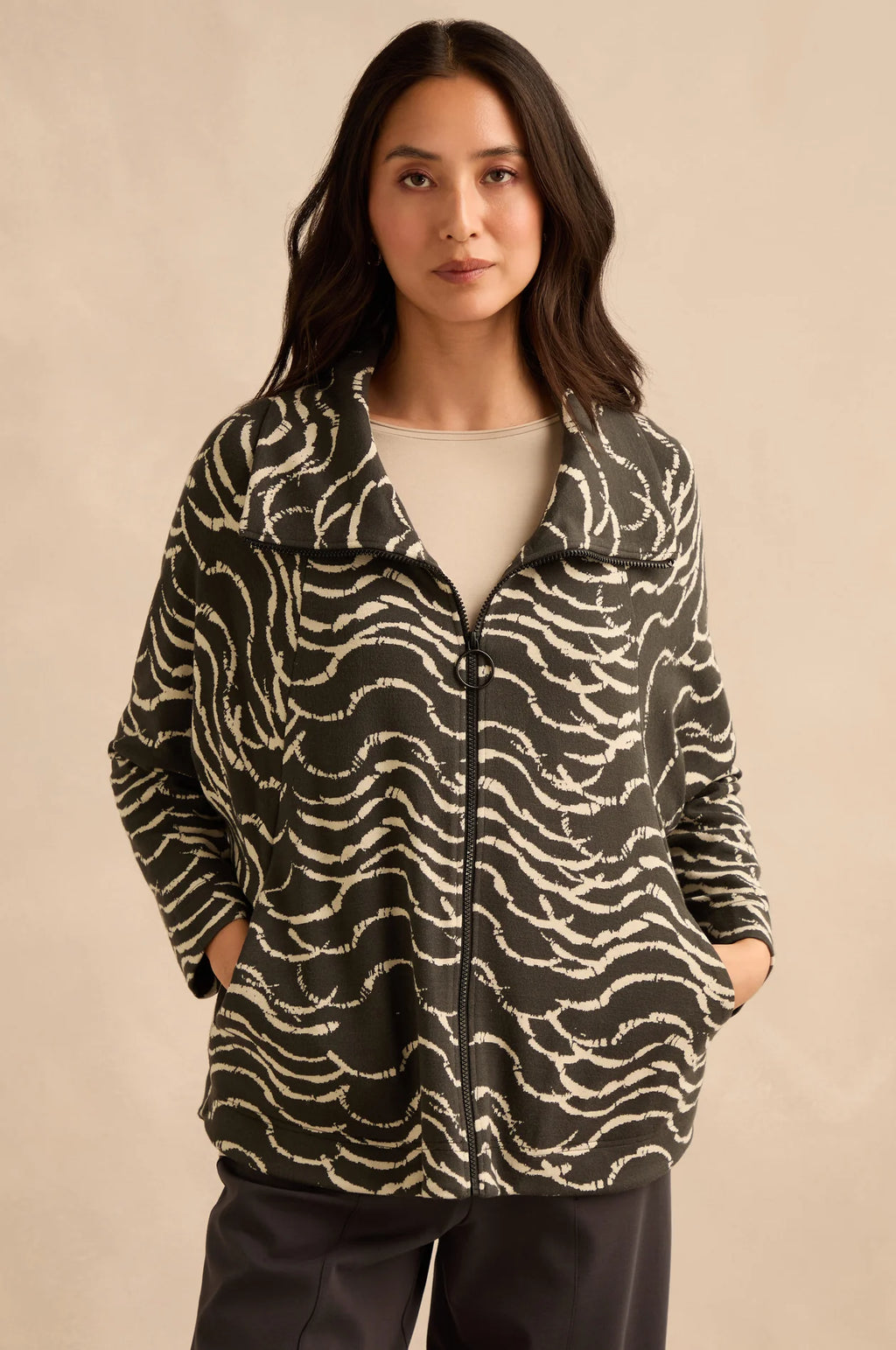 Sahara  Etched Wave Zip Boxy Jacket - Slate/Ecru