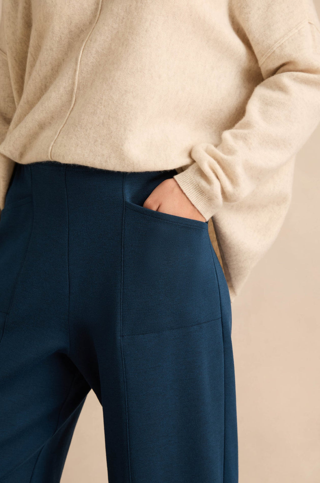 Sahara Ponte Bubble Trouser - Marine