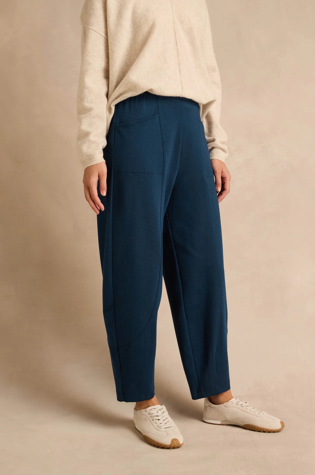 Sahara Ponte Bubble Trouser - Marine