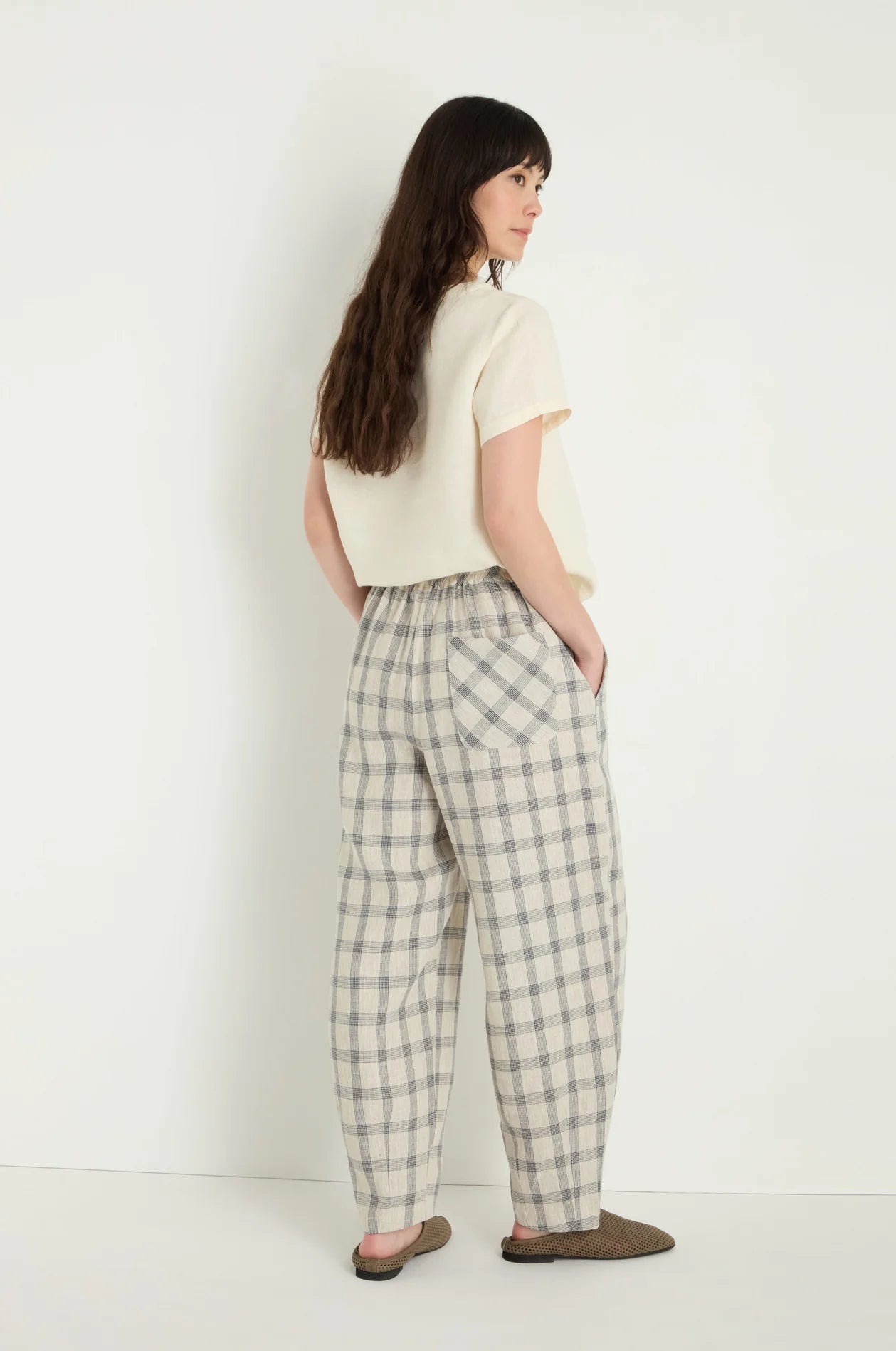 picture of Sahara Multi Lines Grid Linen Bubble Trouser - Ecru/Night - Number Two - womens - fashion - clothing - Sahara 4