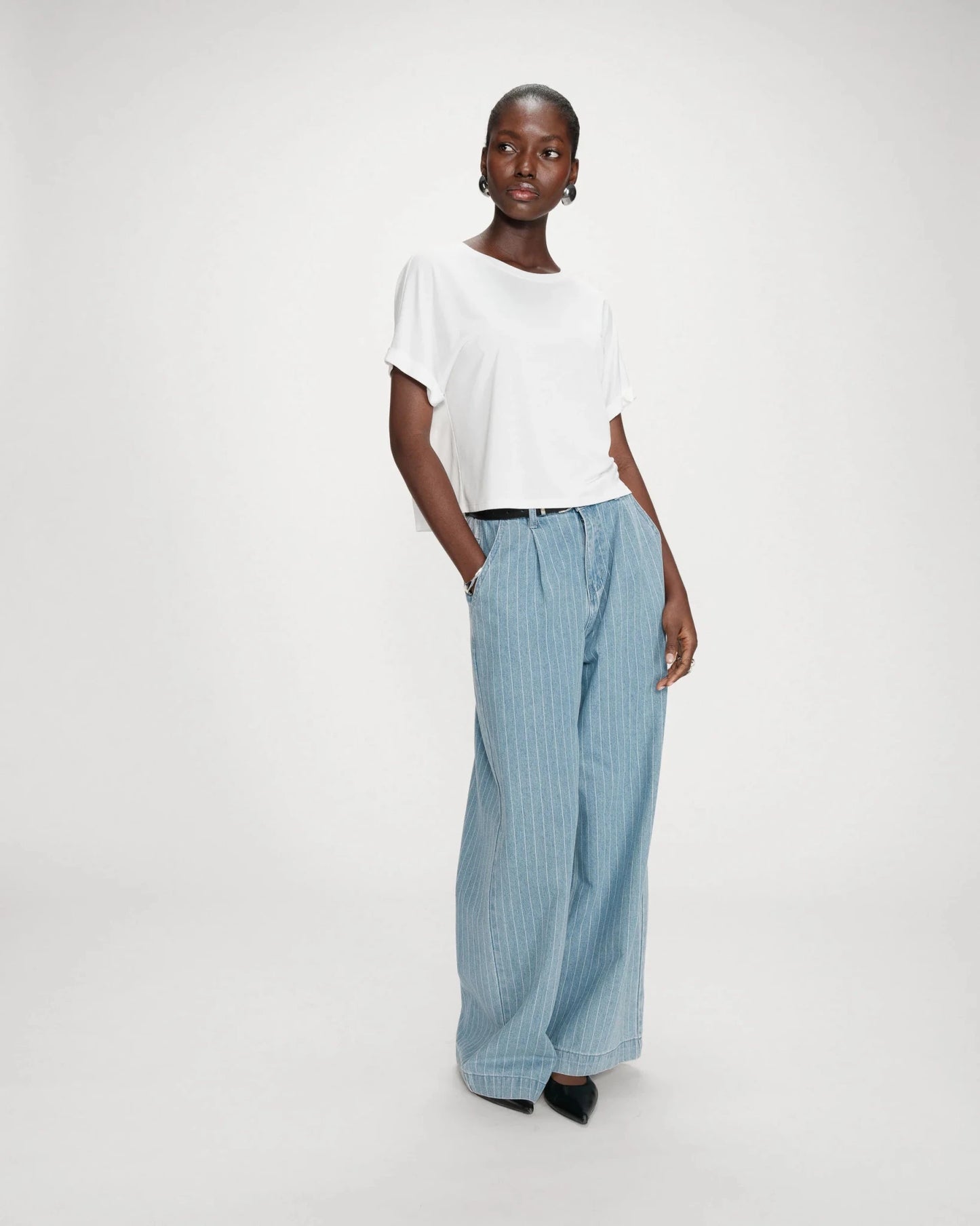 picture of Grace & Mila Parma T-Shirt - Ivory - Number Two - womens - fashion - clothing - Grace & Mila 3