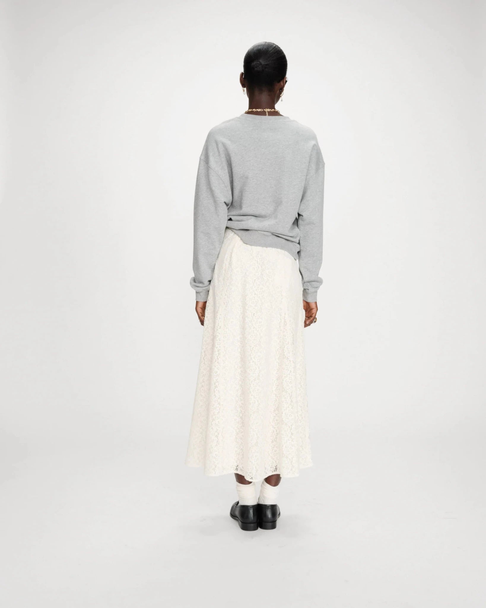 picture of Grace & Mila Valino Pacifico Sweatshirt - Gris - Number Two - womens - fashion - clothing - Grace & Mila 5