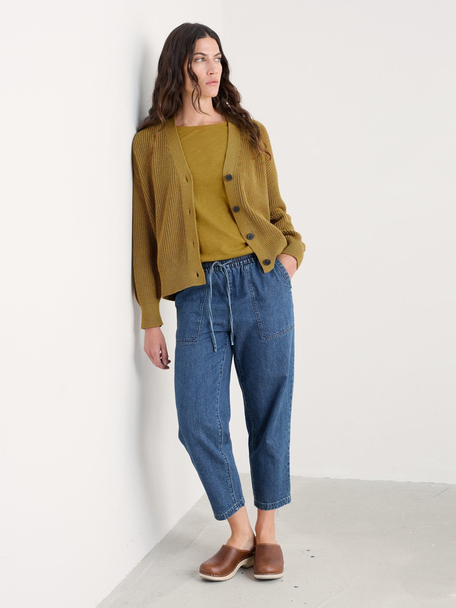 picture of Seasalt Sholl Trousers - Mid Wash - Number Two - womens - fashion - clothing - Seasalt 1