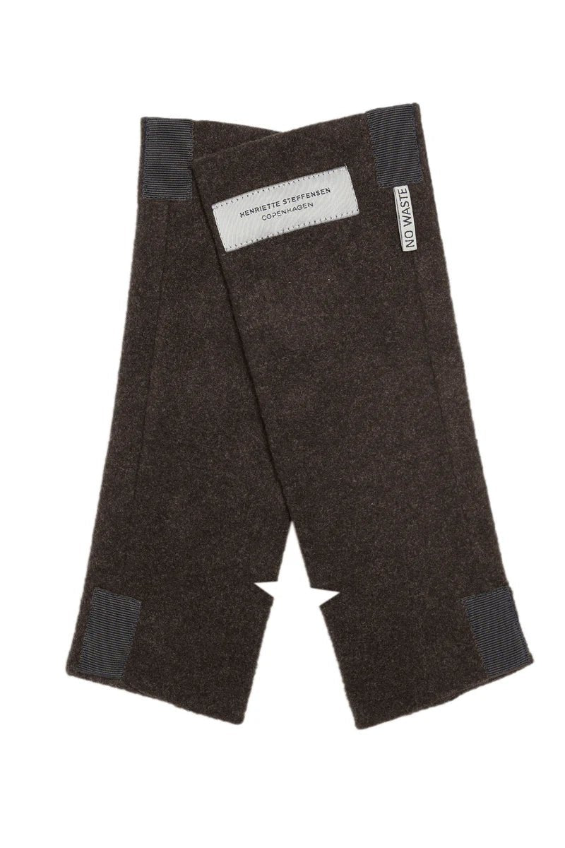 picture of Henriette Steffensen - Wrist Warmer - Number Two - womens - fashion - accessories - Henriette Steffensen 5